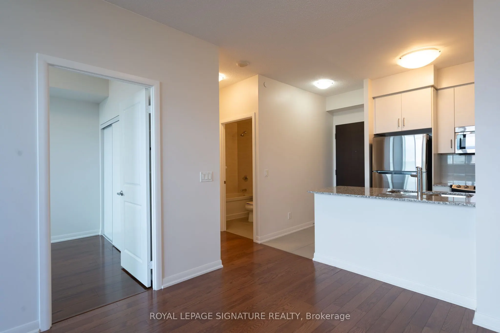 215 Sherway Gardens Road, #409