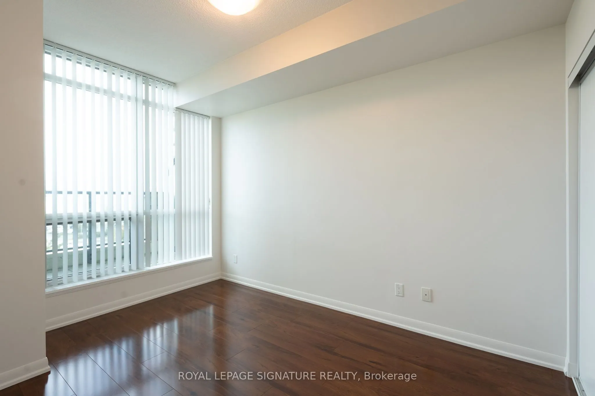 215 Sherway Gardens Road, #409