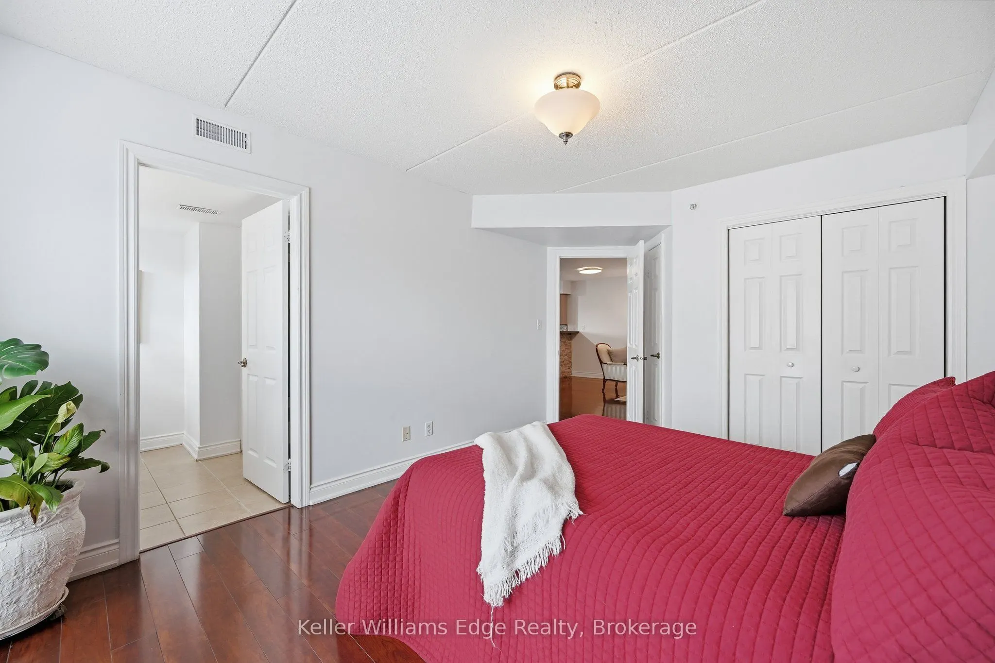 1480 Bishops Gate Gate, #315