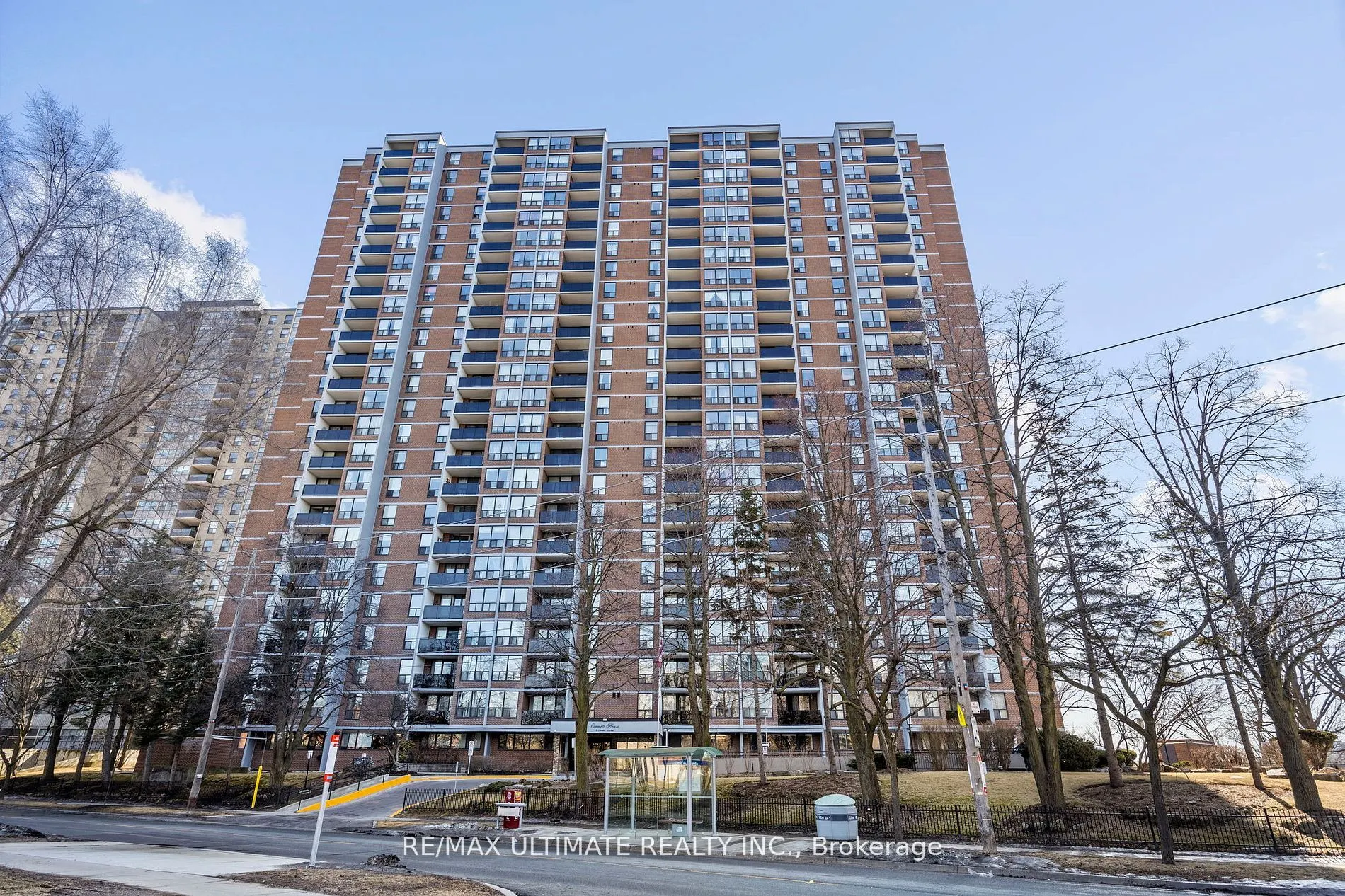 85 Emmett Avenue S, ##1807