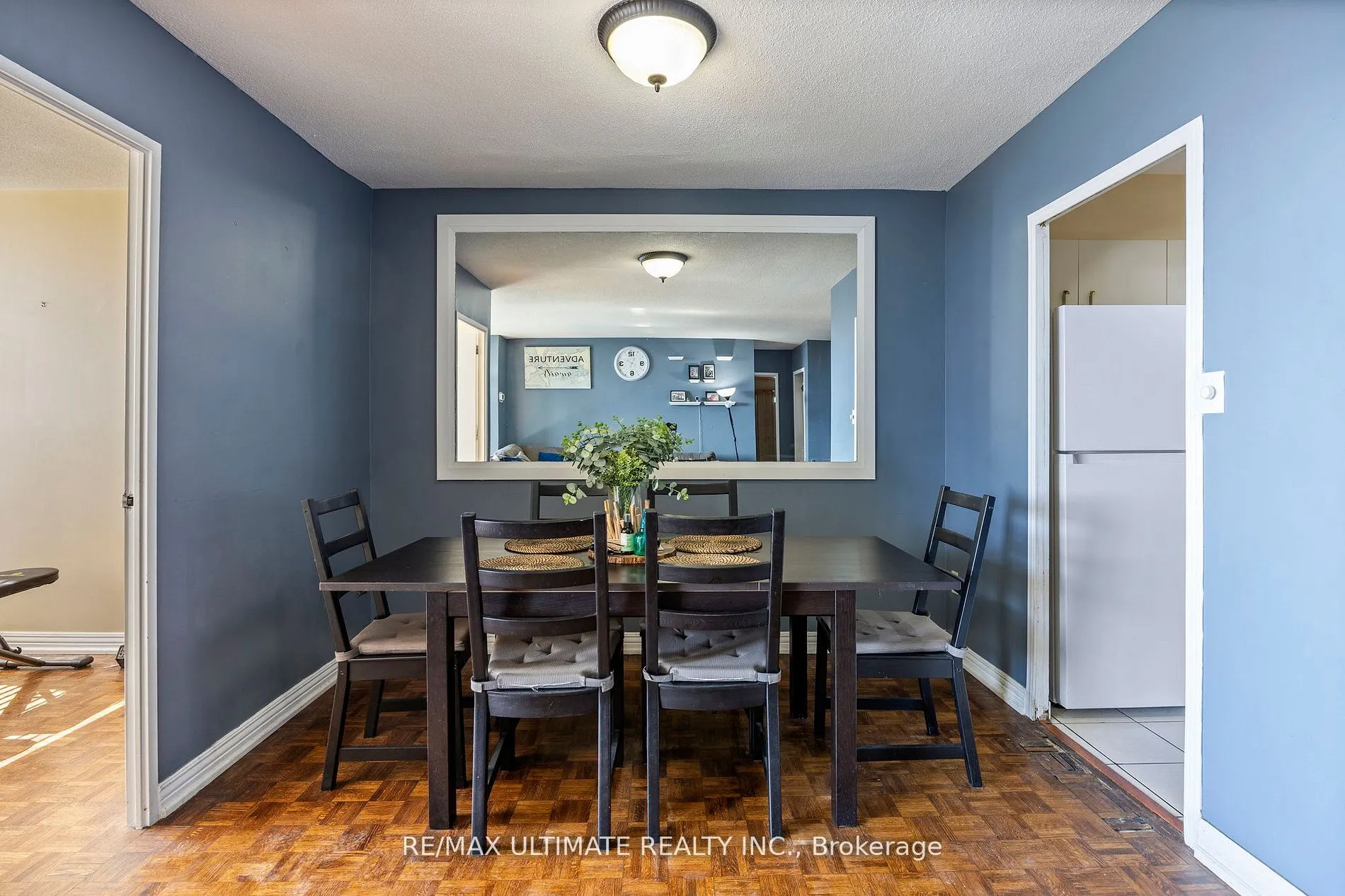 85 Emmett Avenue S, ##1807