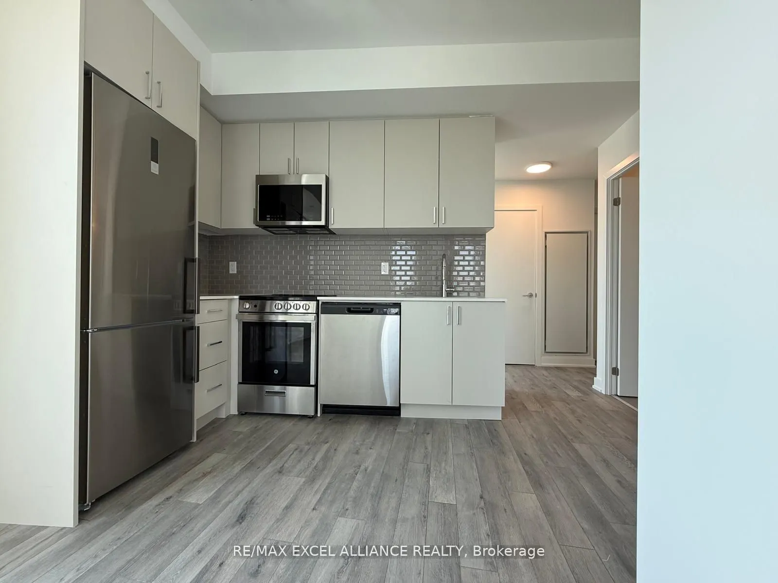 1005 Dundas Street E, #247