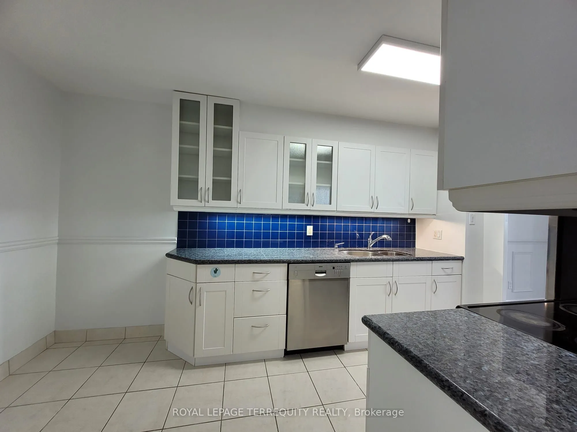 155 Marlee Avenue, #602