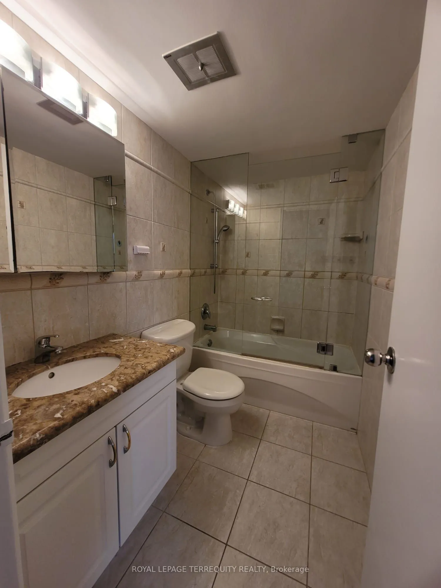 155 Marlee Avenue, #602