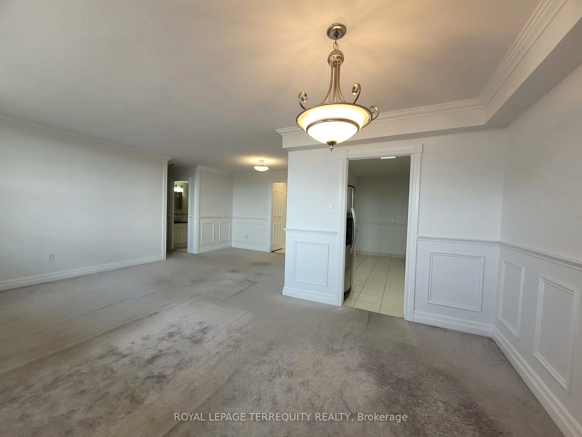 155 Marlee Avenue, #602