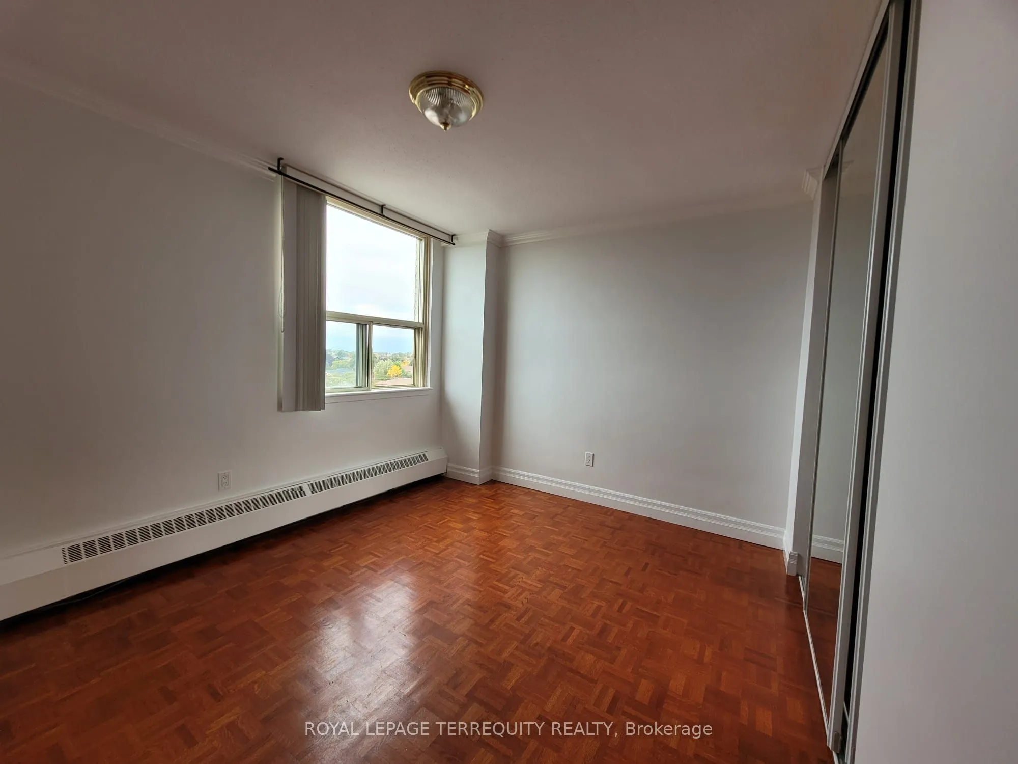 155 Marlee Avenue, #602