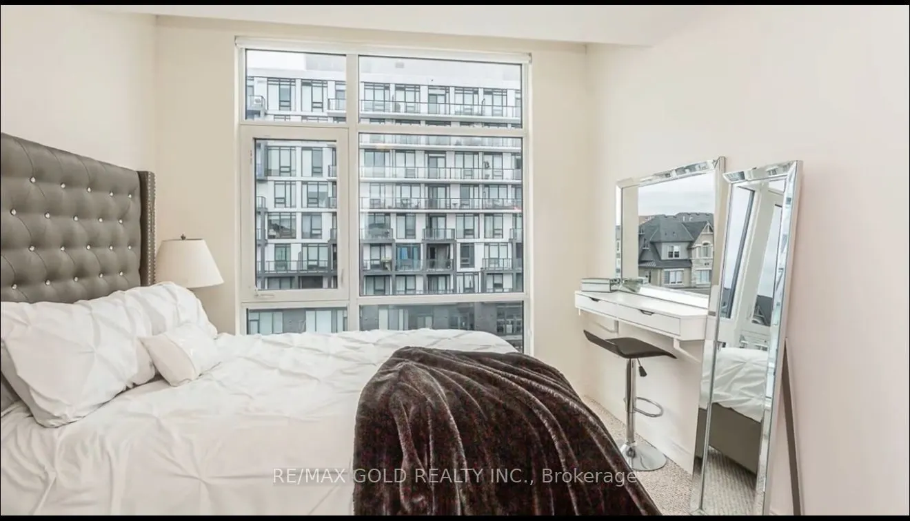 100 Dufay Road, #92