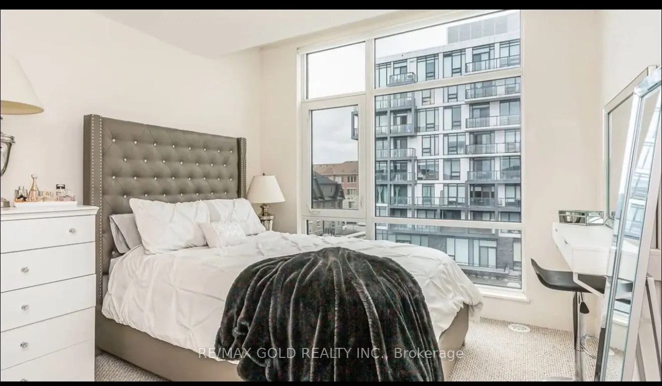 100 Dufay Road, #92