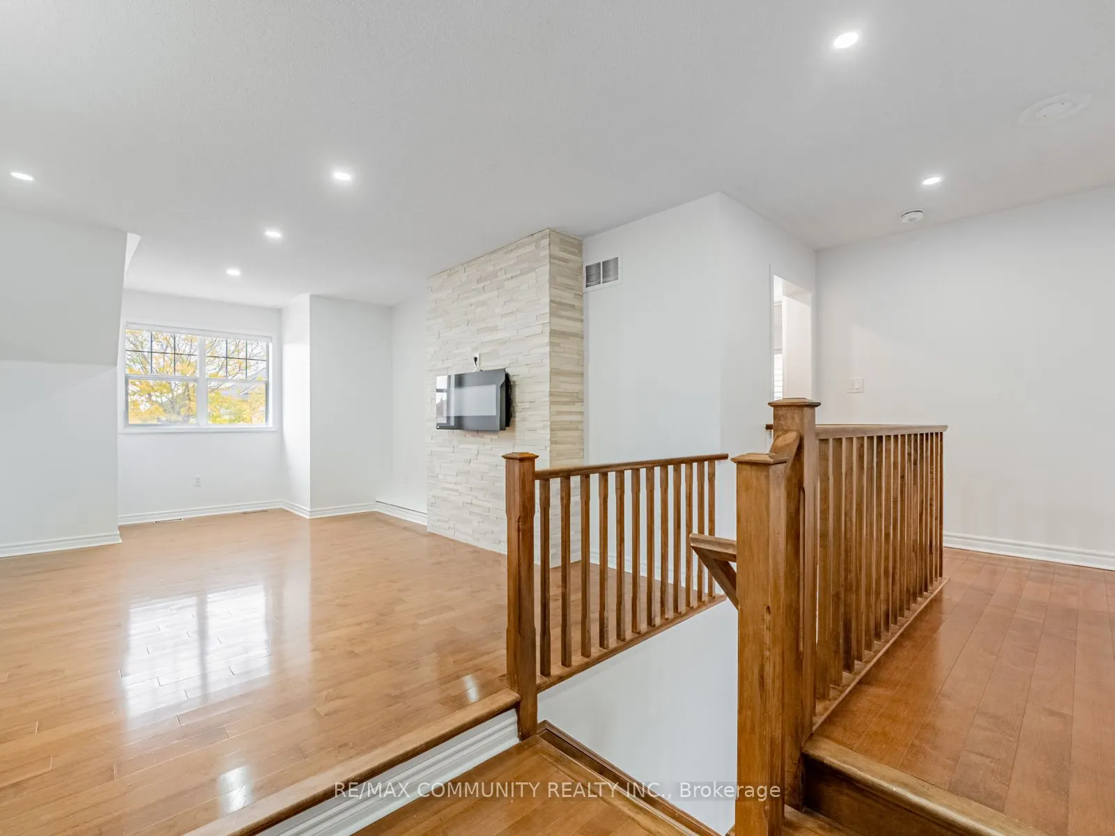 18 Ollie Avenue
