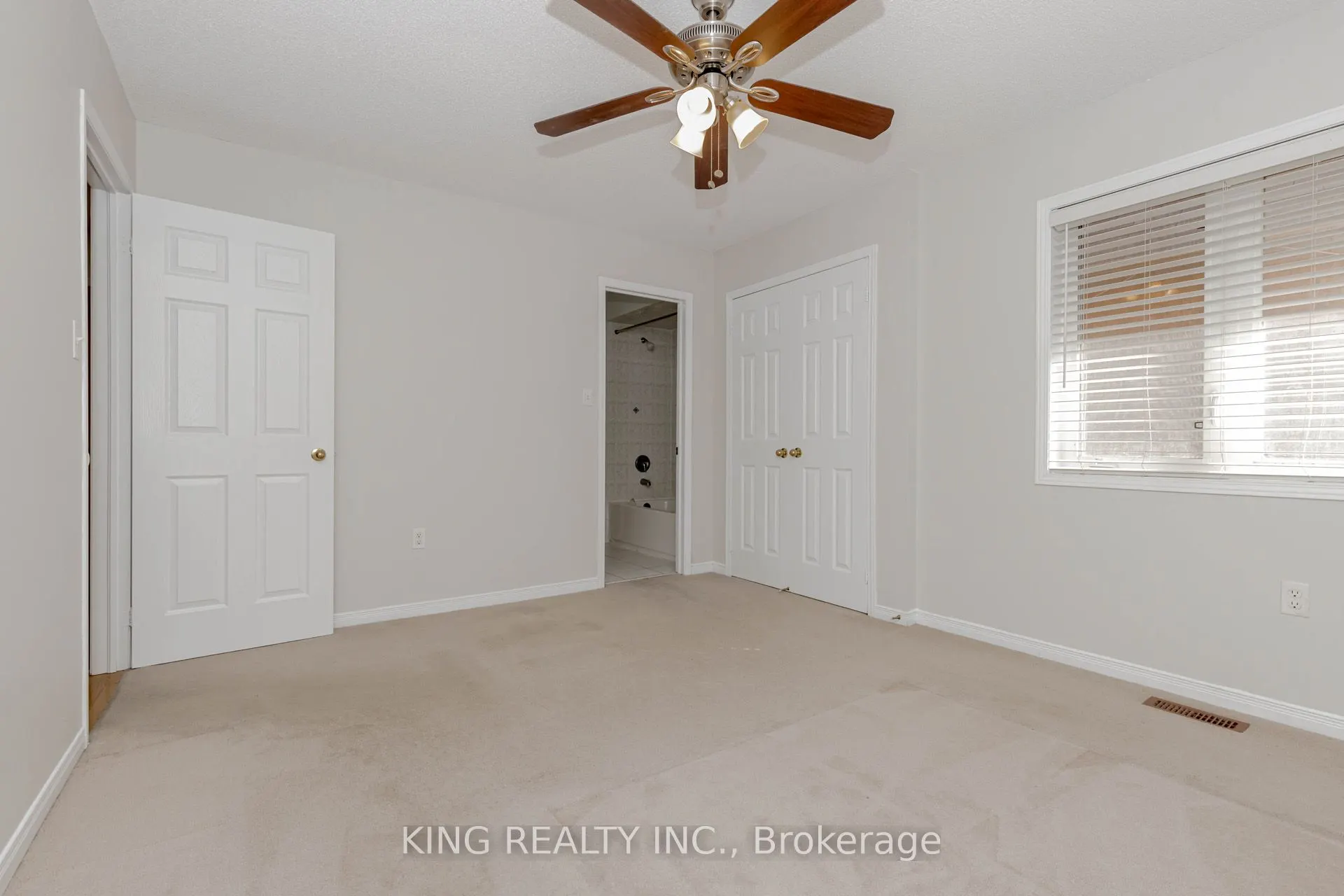 14 Ledgerock Road