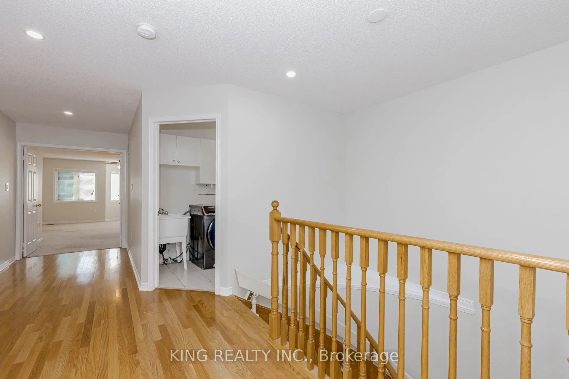 14 Ledgerock Road