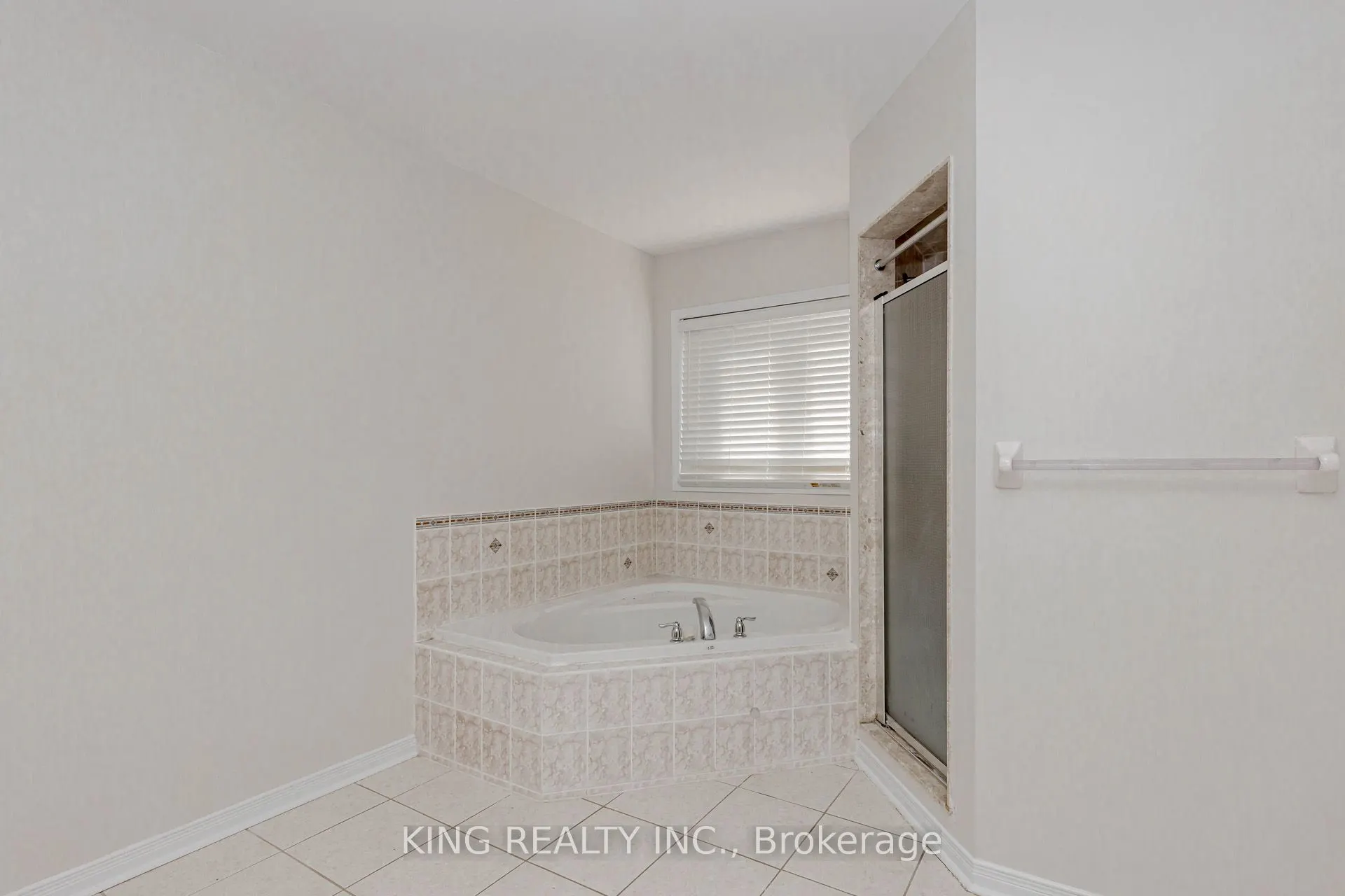 14 Ledgerock Road