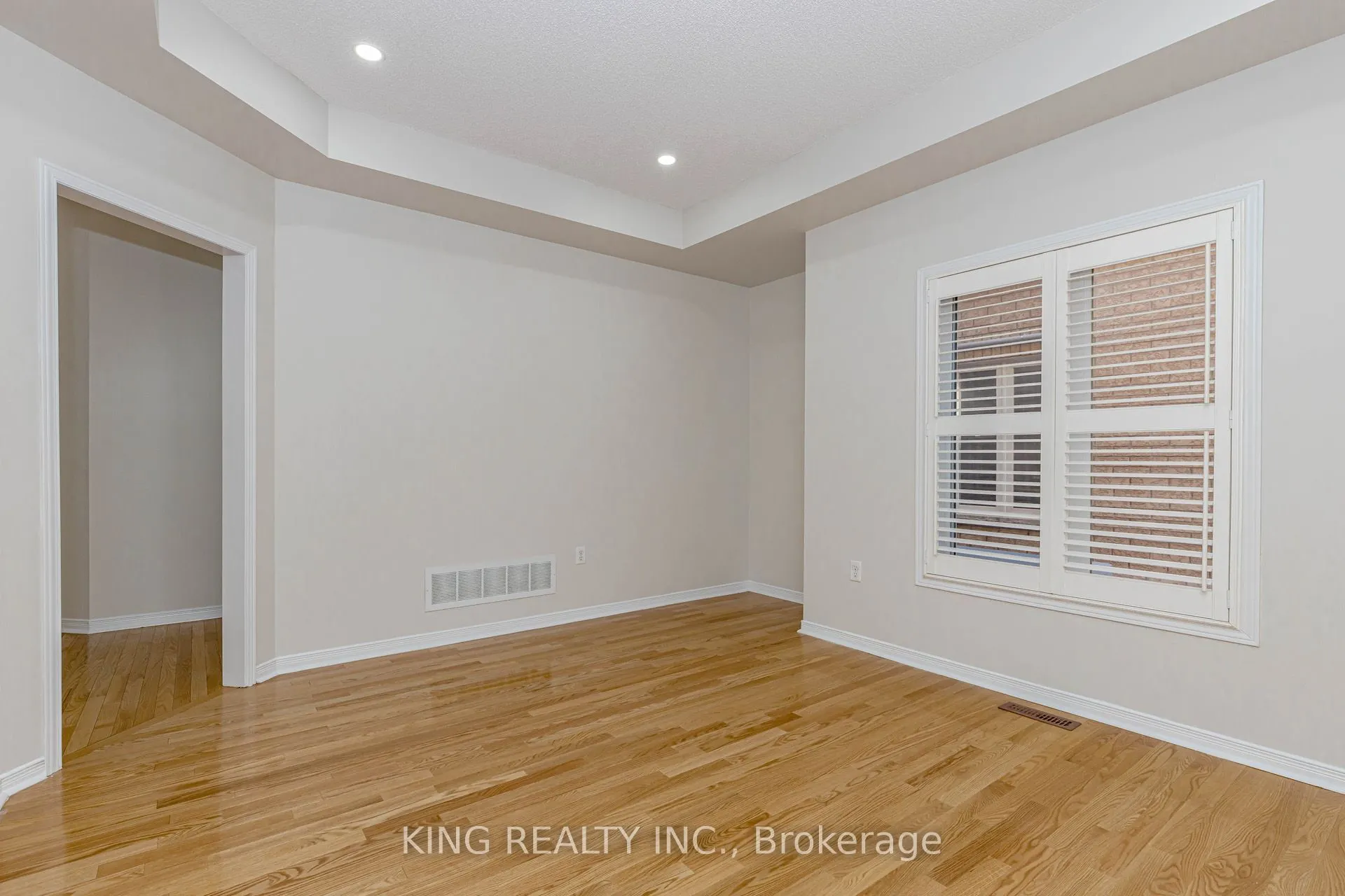 14 Ledgerock Road