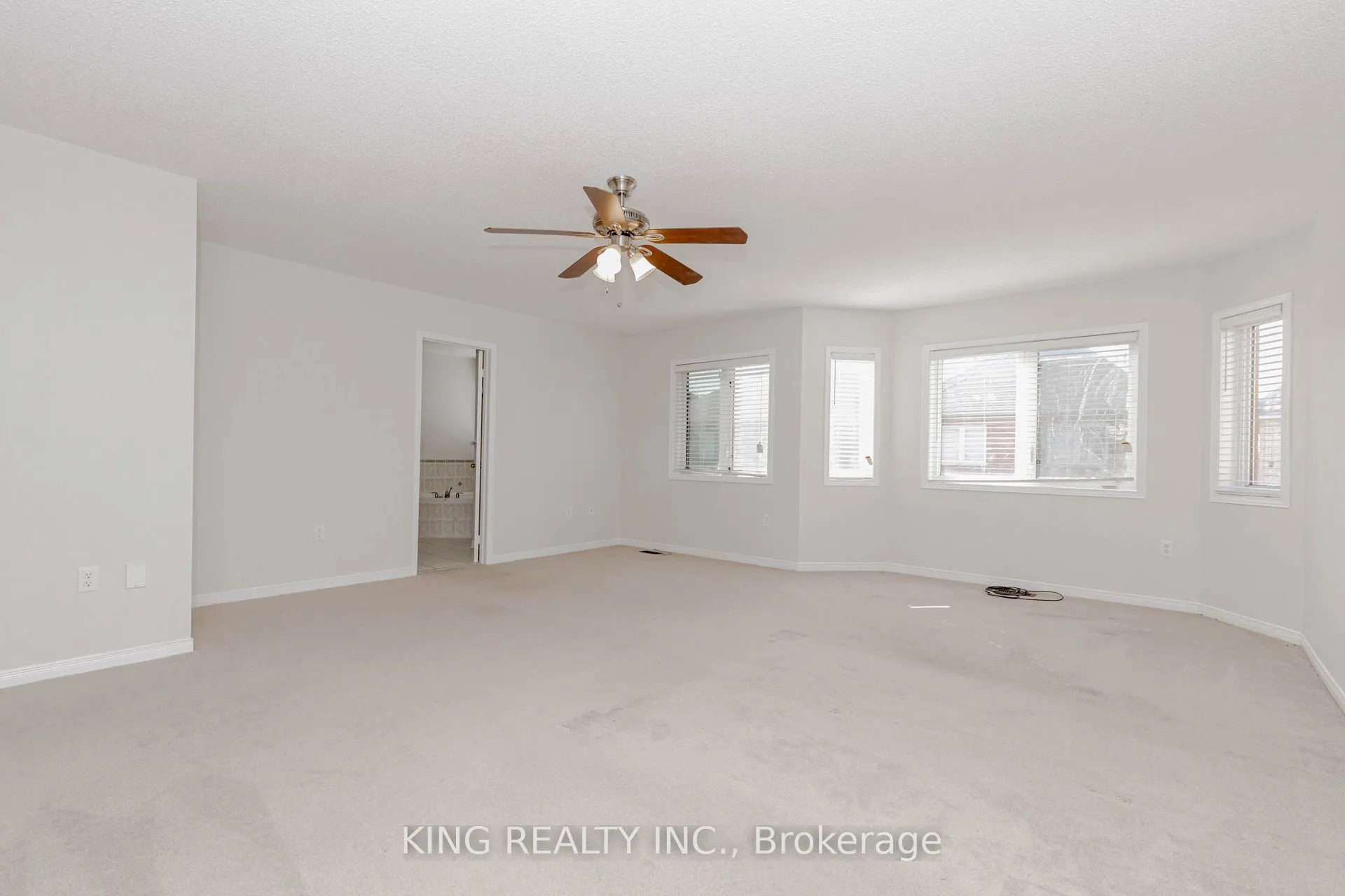 14 Ledgerock Road