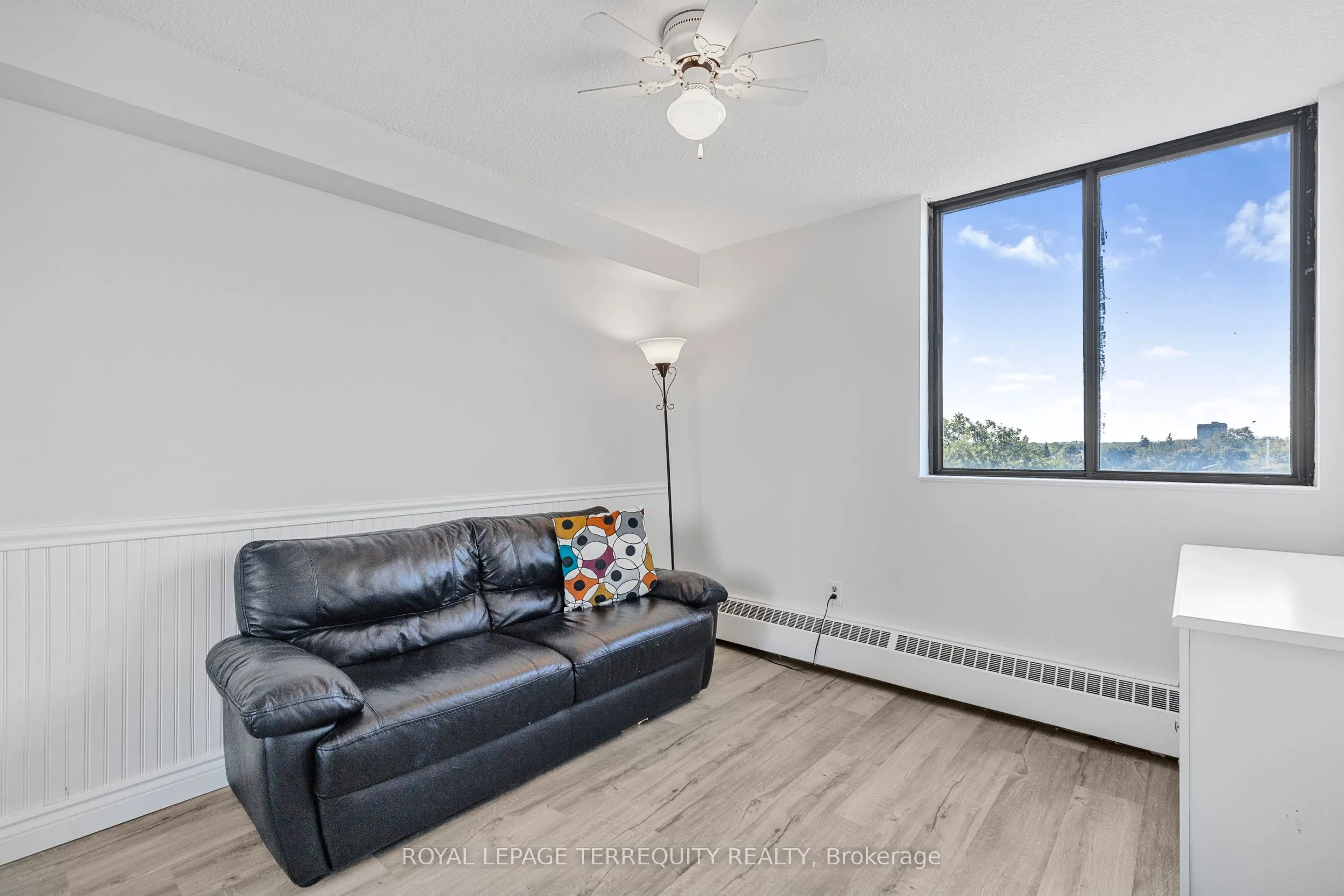 2556 Argyle Road, #601