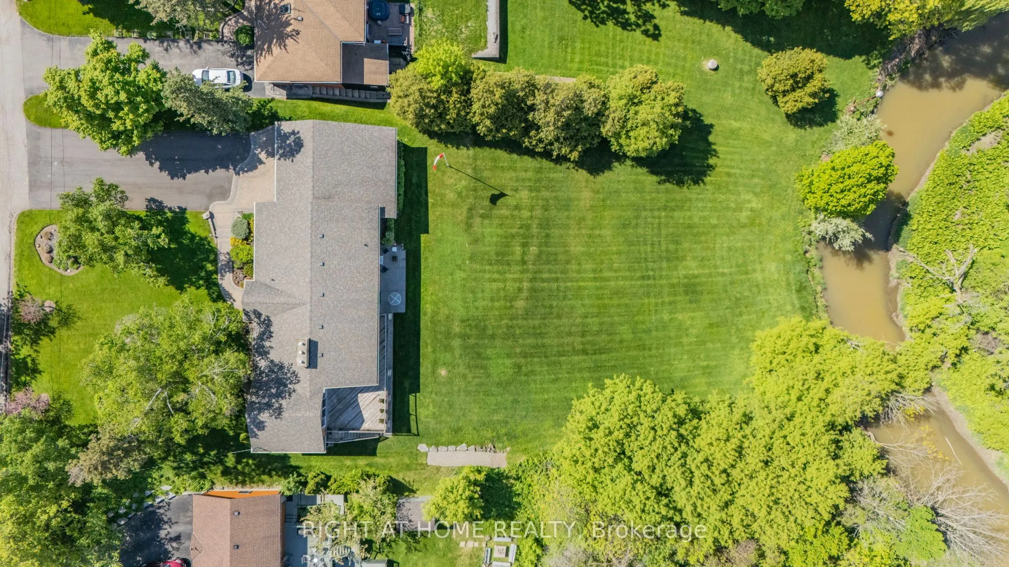42 Valleyview Road