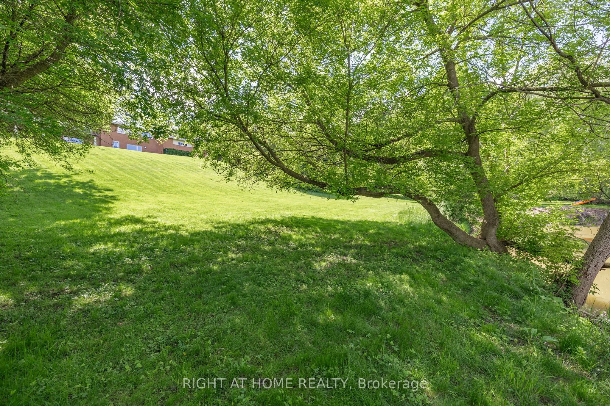 42 Valleyview Road