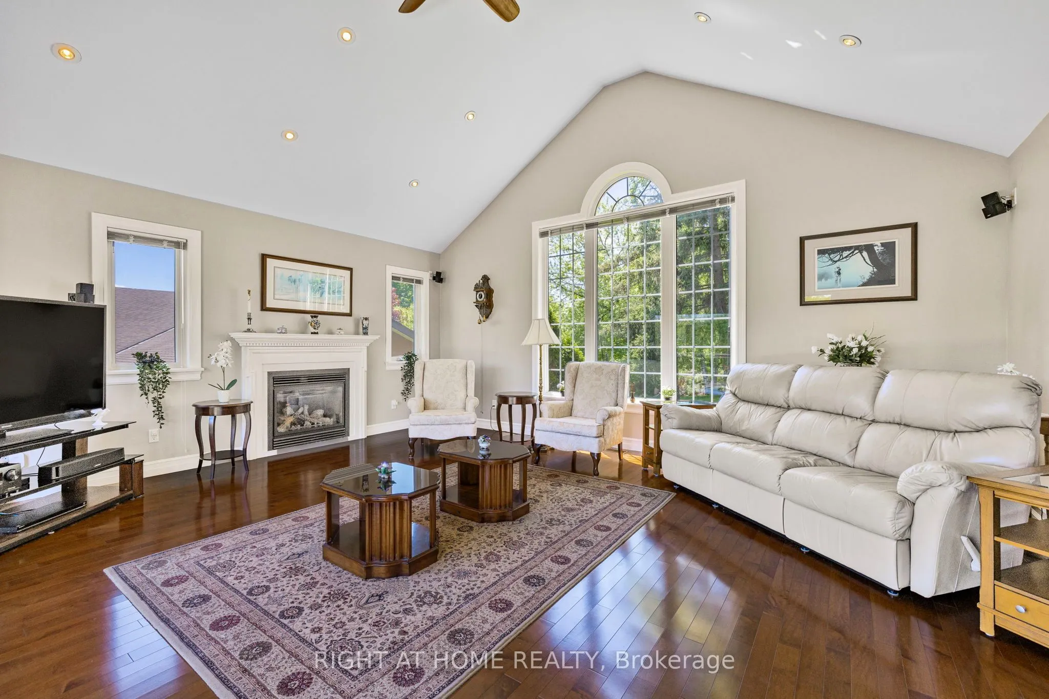 42 Valleyview Road
