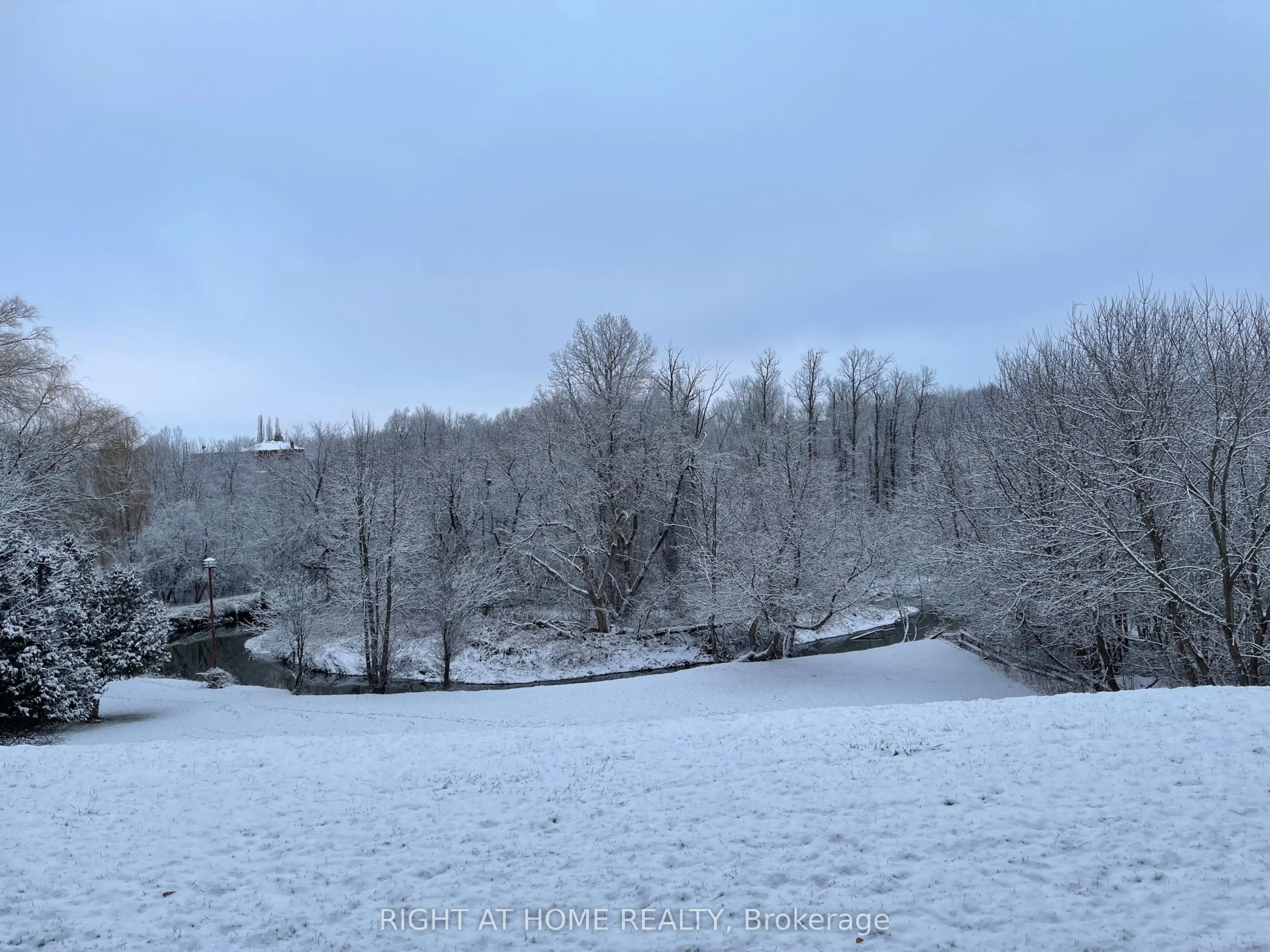 42 Valleyview Road