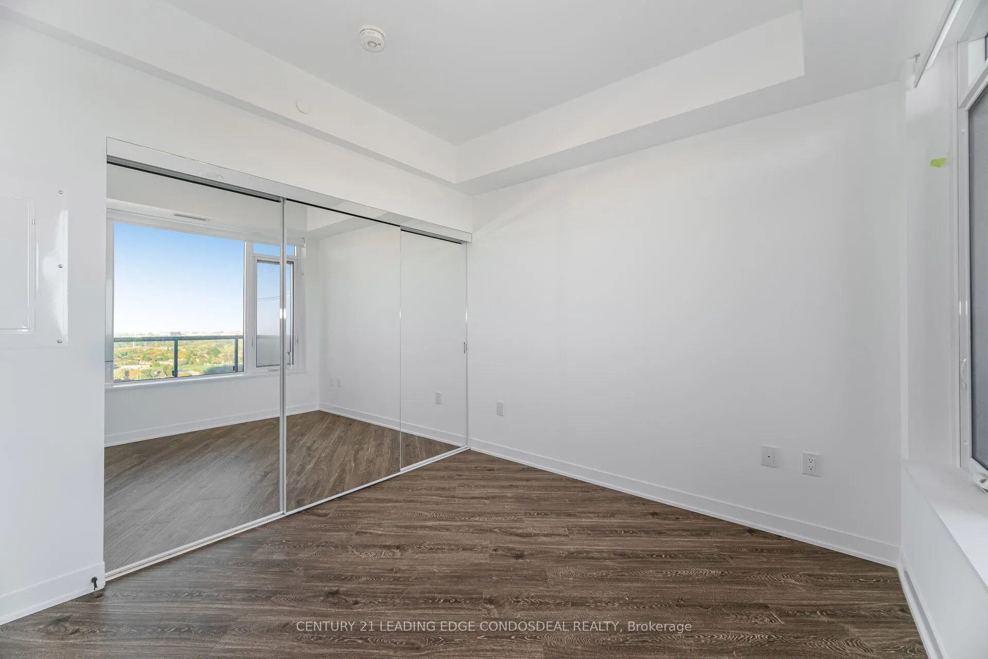 2495 Eglinton Avenue W, #1601