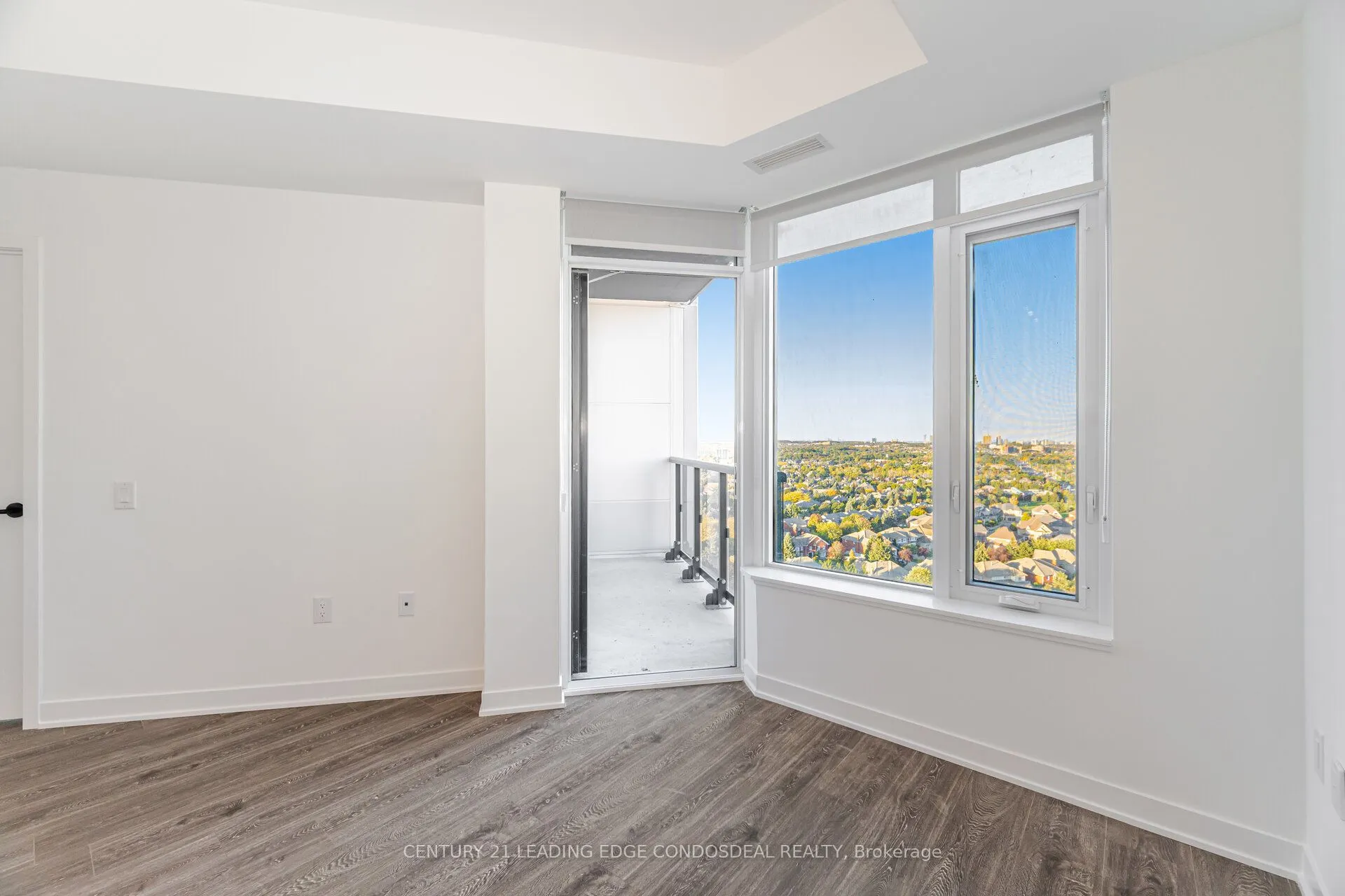 2495 Eglinton Avenue W, #1601