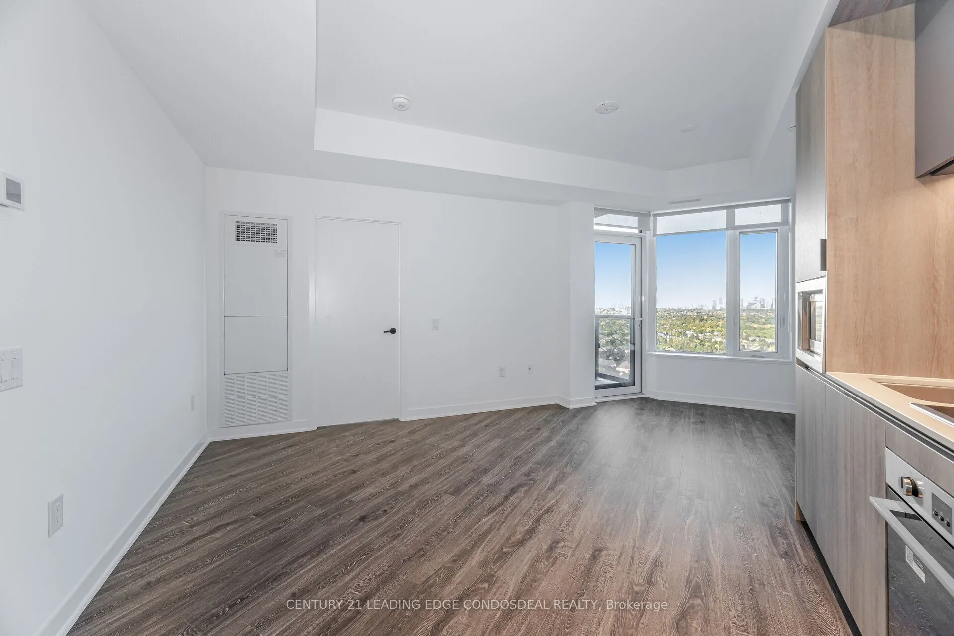 2495 Eglinton Avenue W, #1601