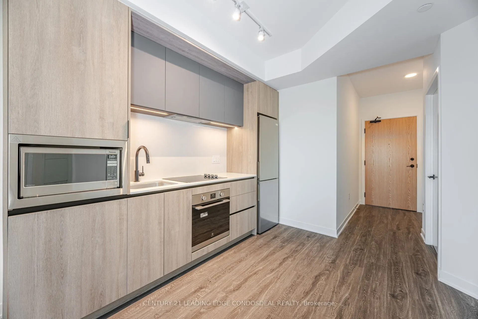 2495 Eglinton Avenue W, #1601