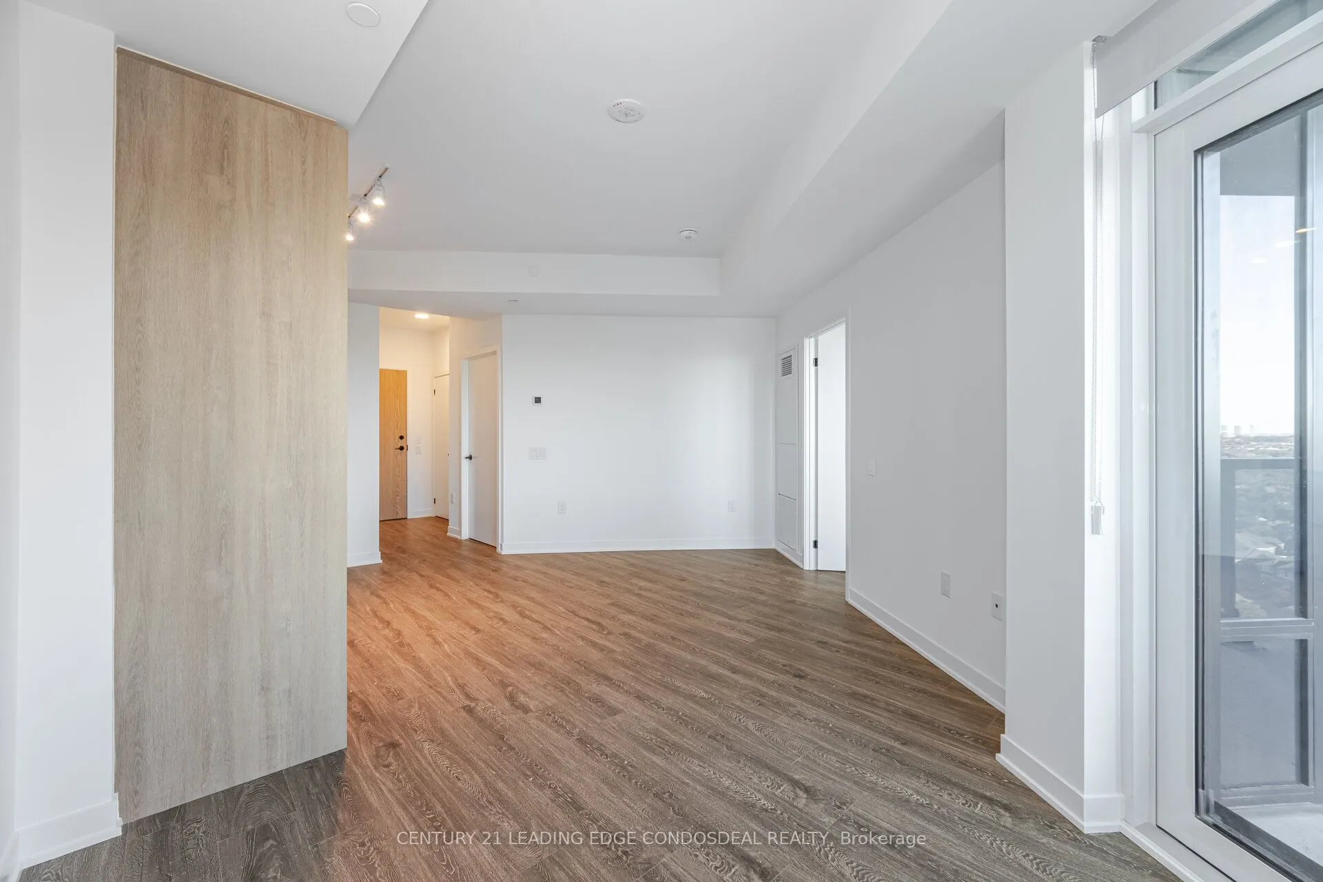 2495 Eglinton Avenue W, #1601