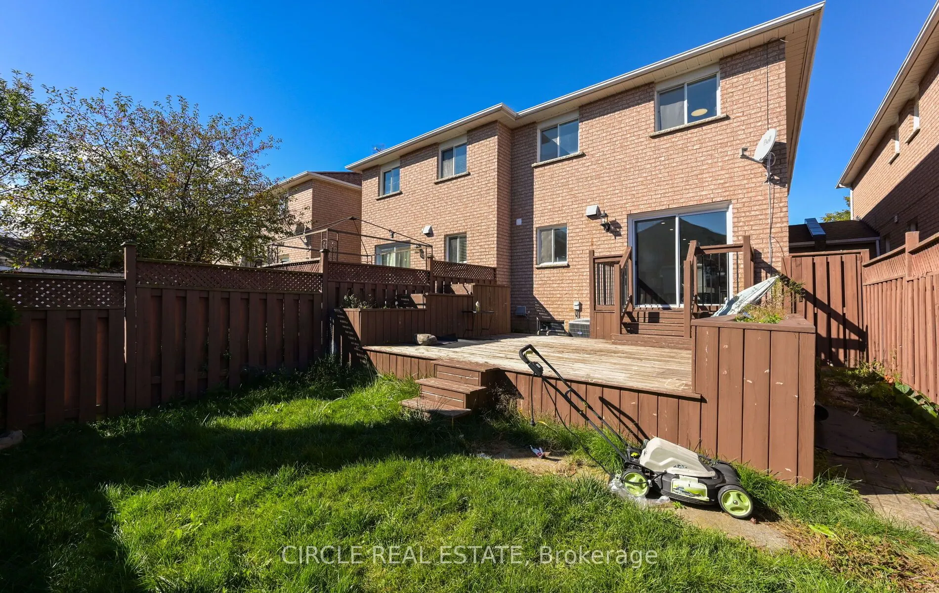 32 Torada Court