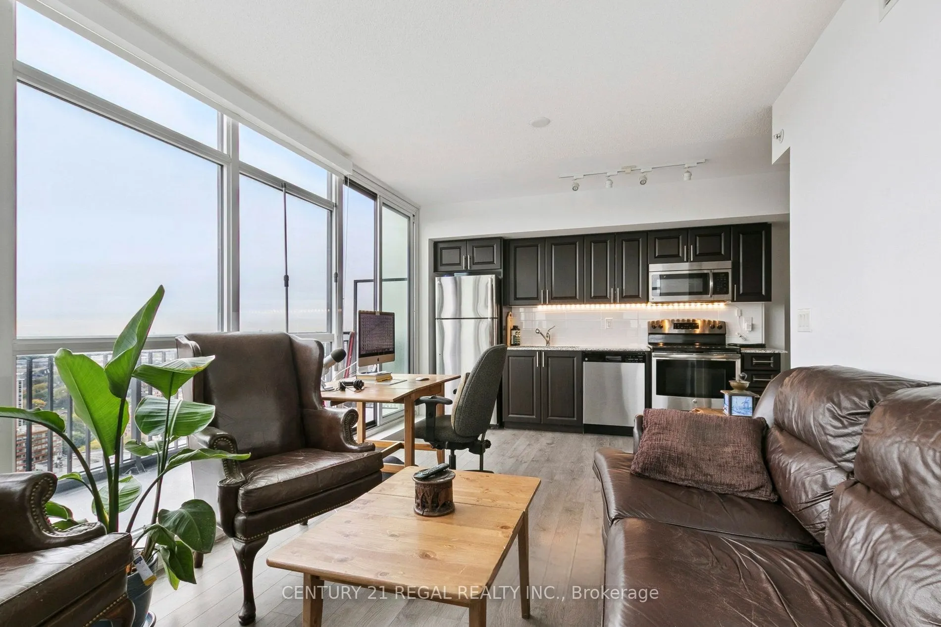 830 Lawrence Avenue W, #2707