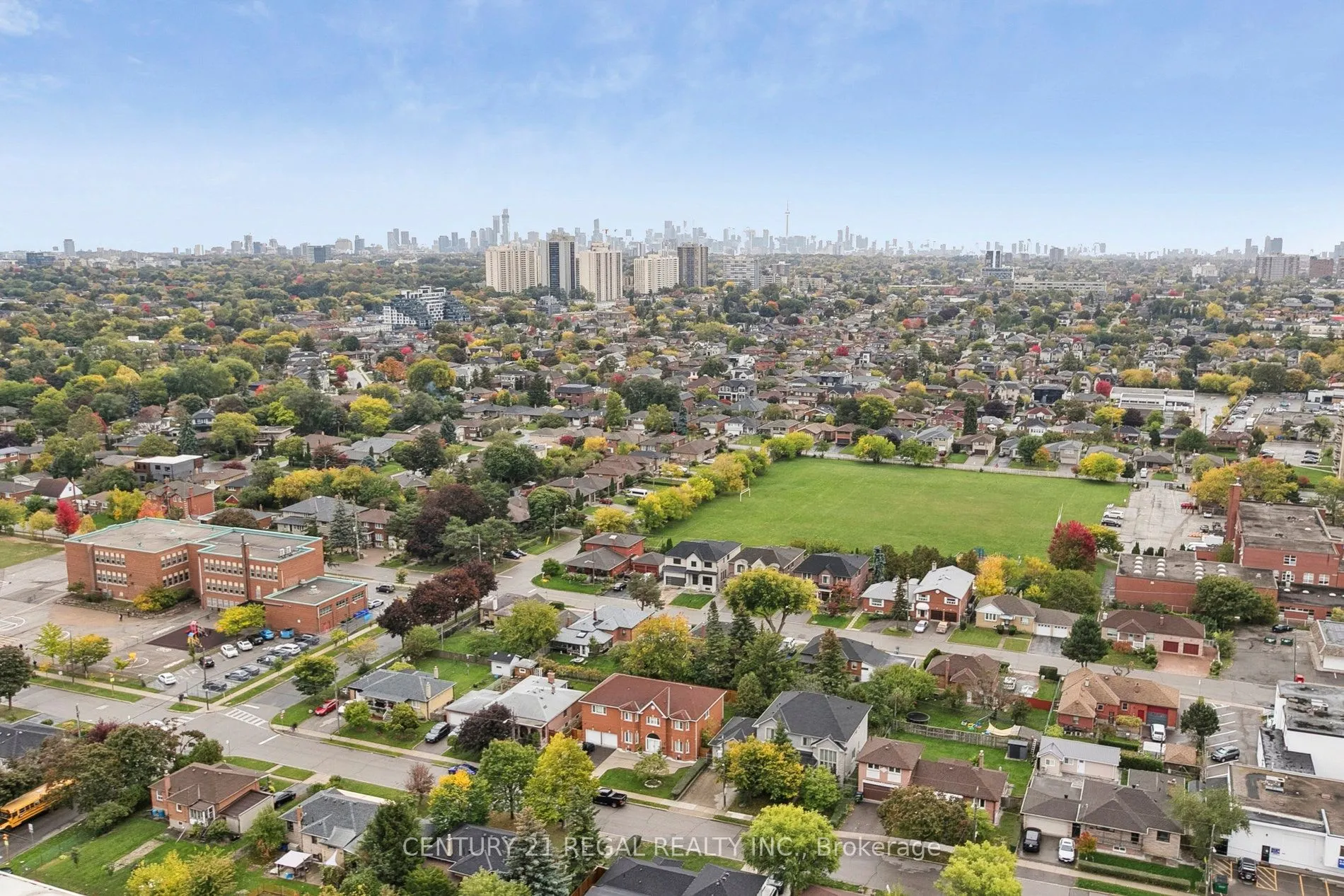 830 Lawrence Avenue W, #2707
