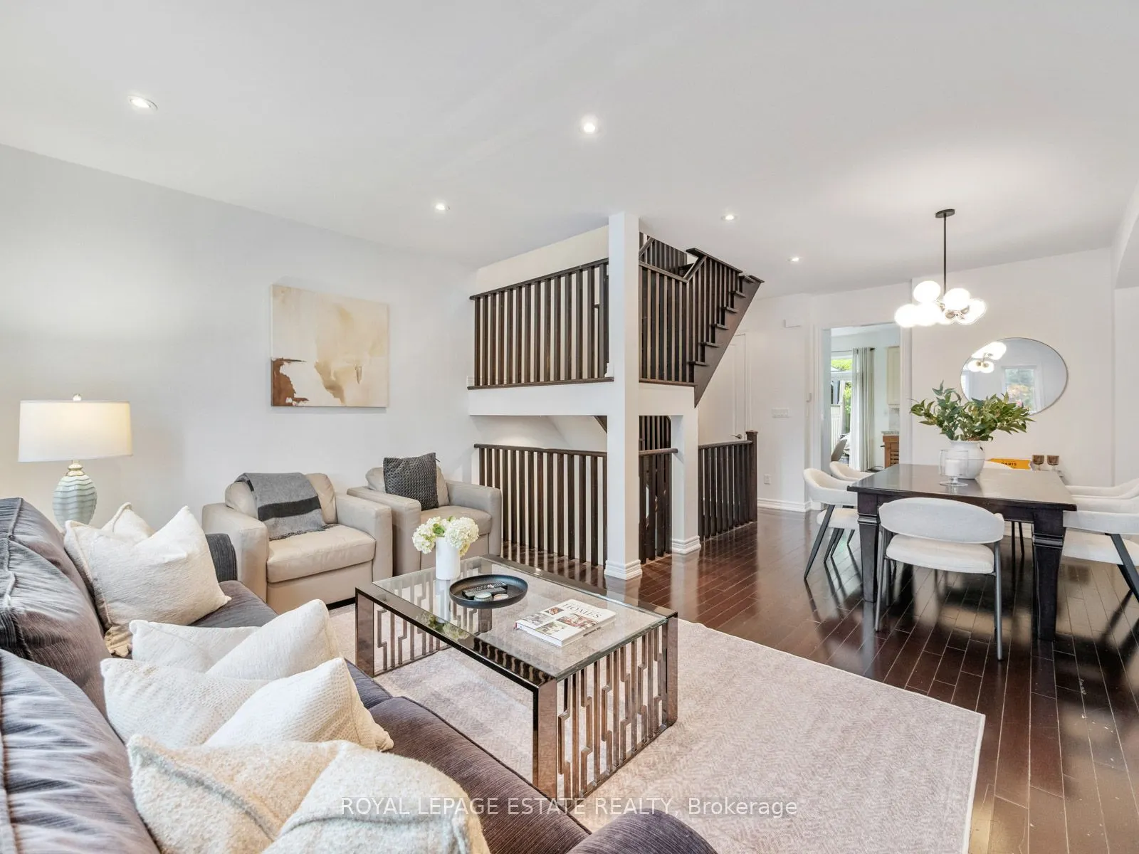 40 Bell Manor Drive