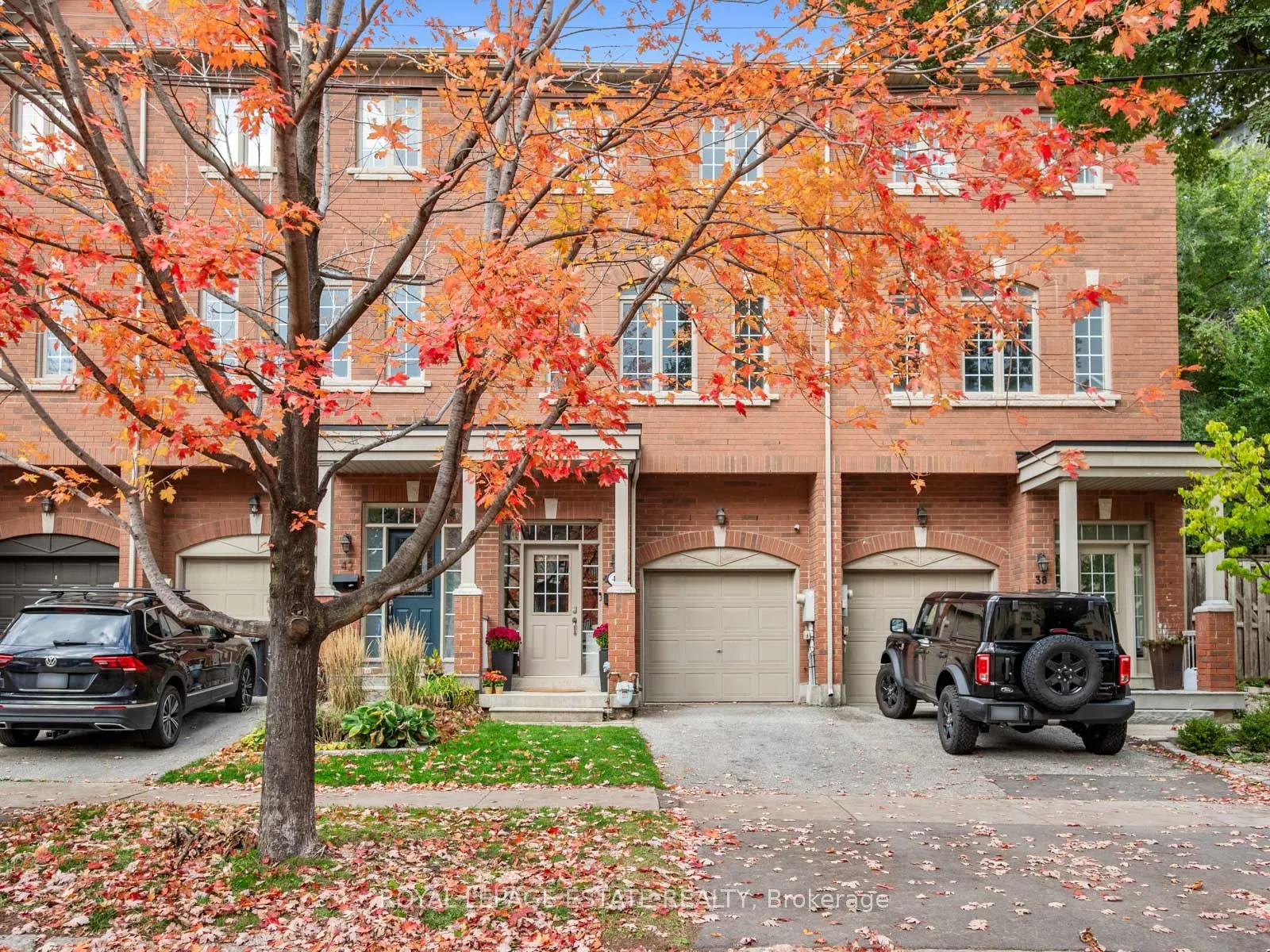 40 Bell Manor Drive
