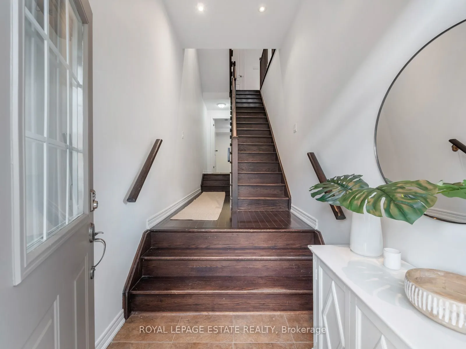40 Bell Manor Drive