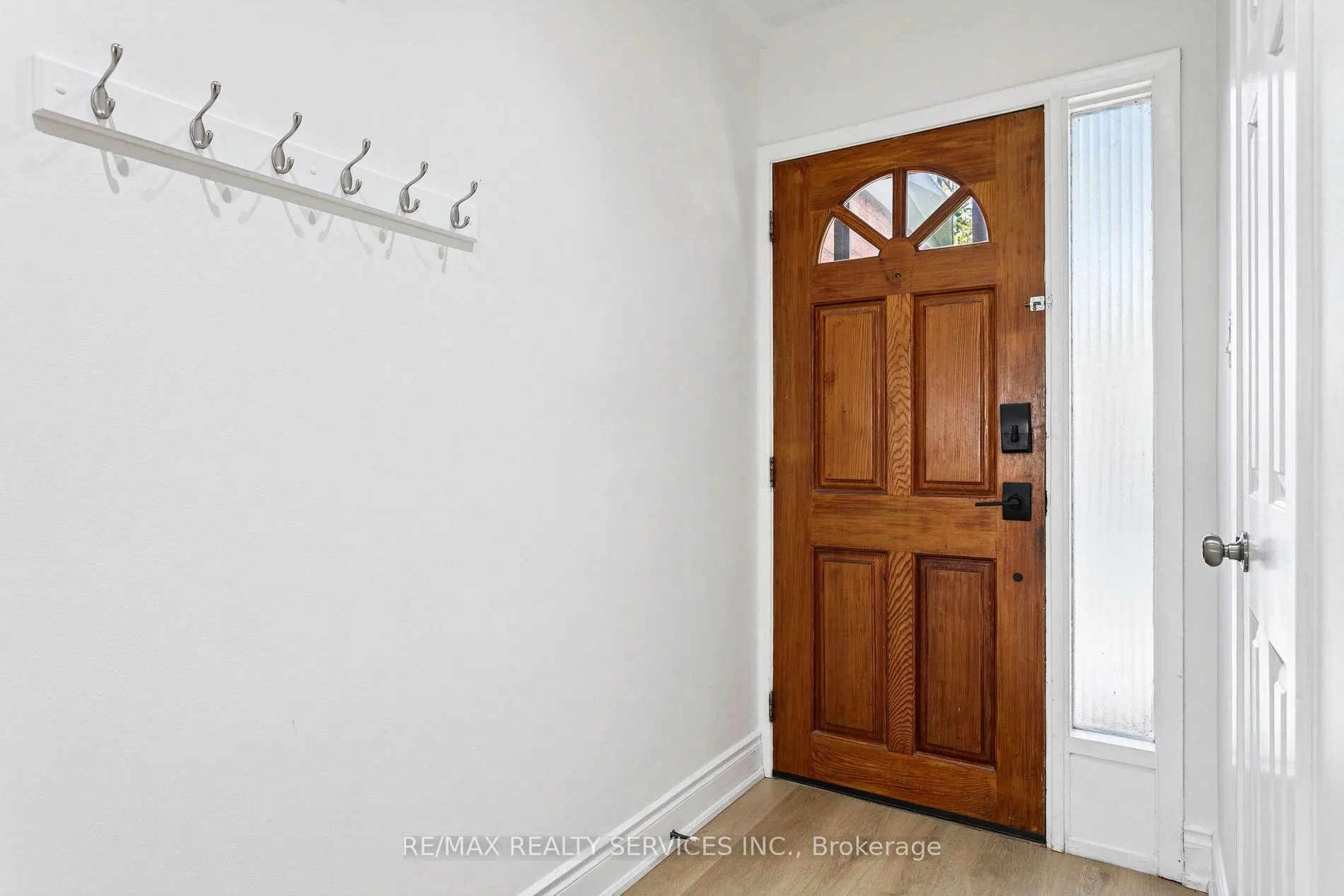 3395 Cliff Road N, #27