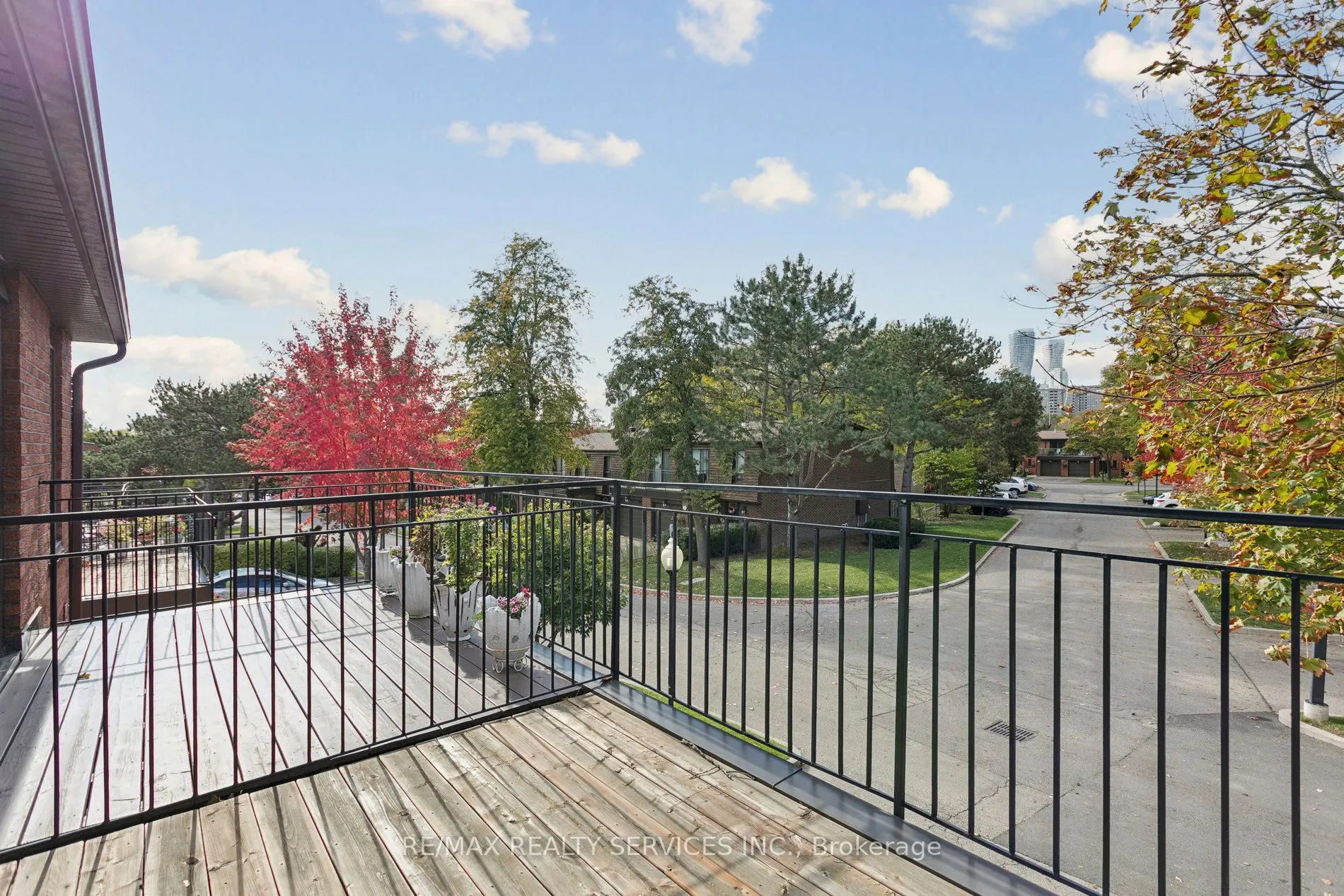 3395 Cliff Road N, #27