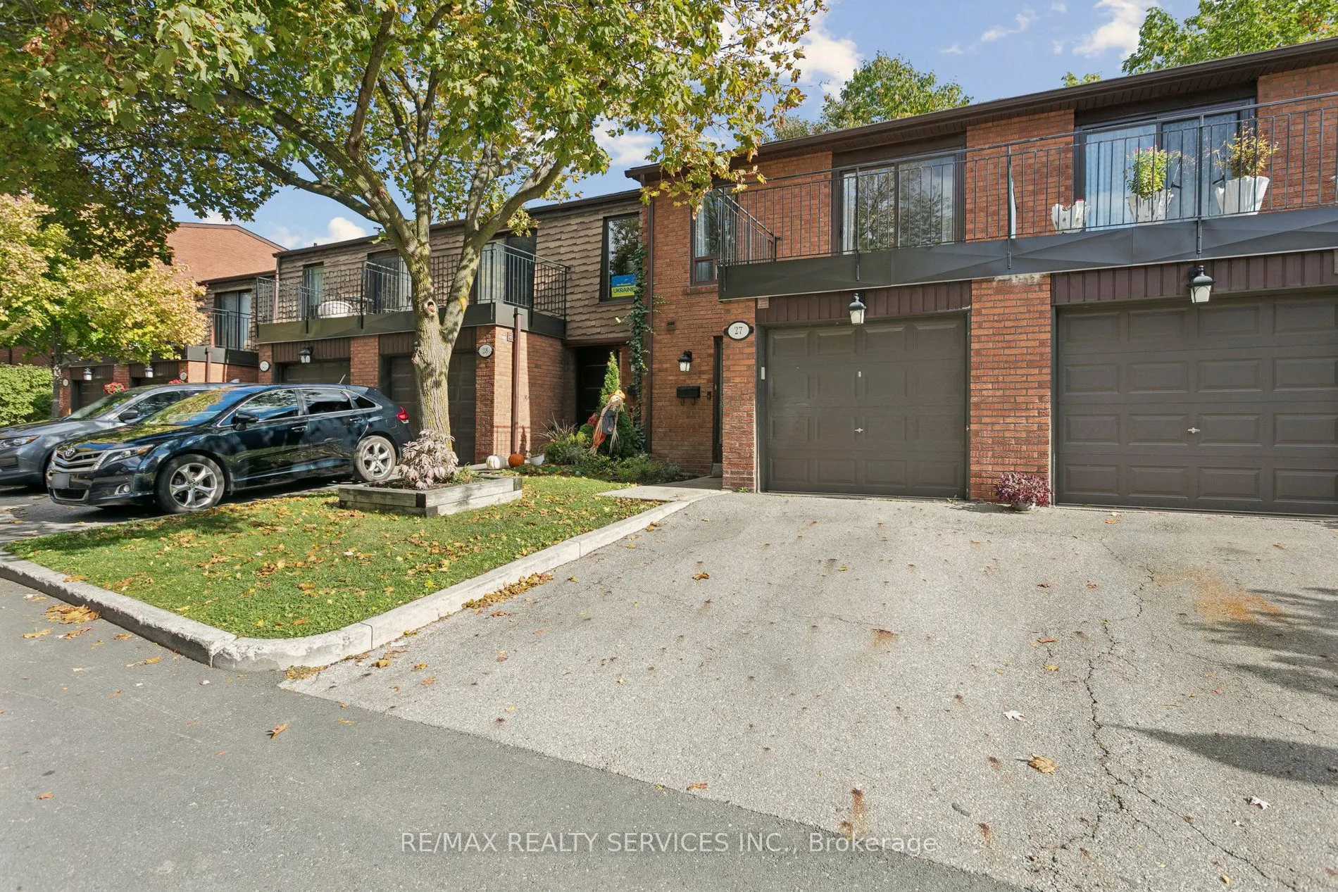 3395 Cliff Road N, #27