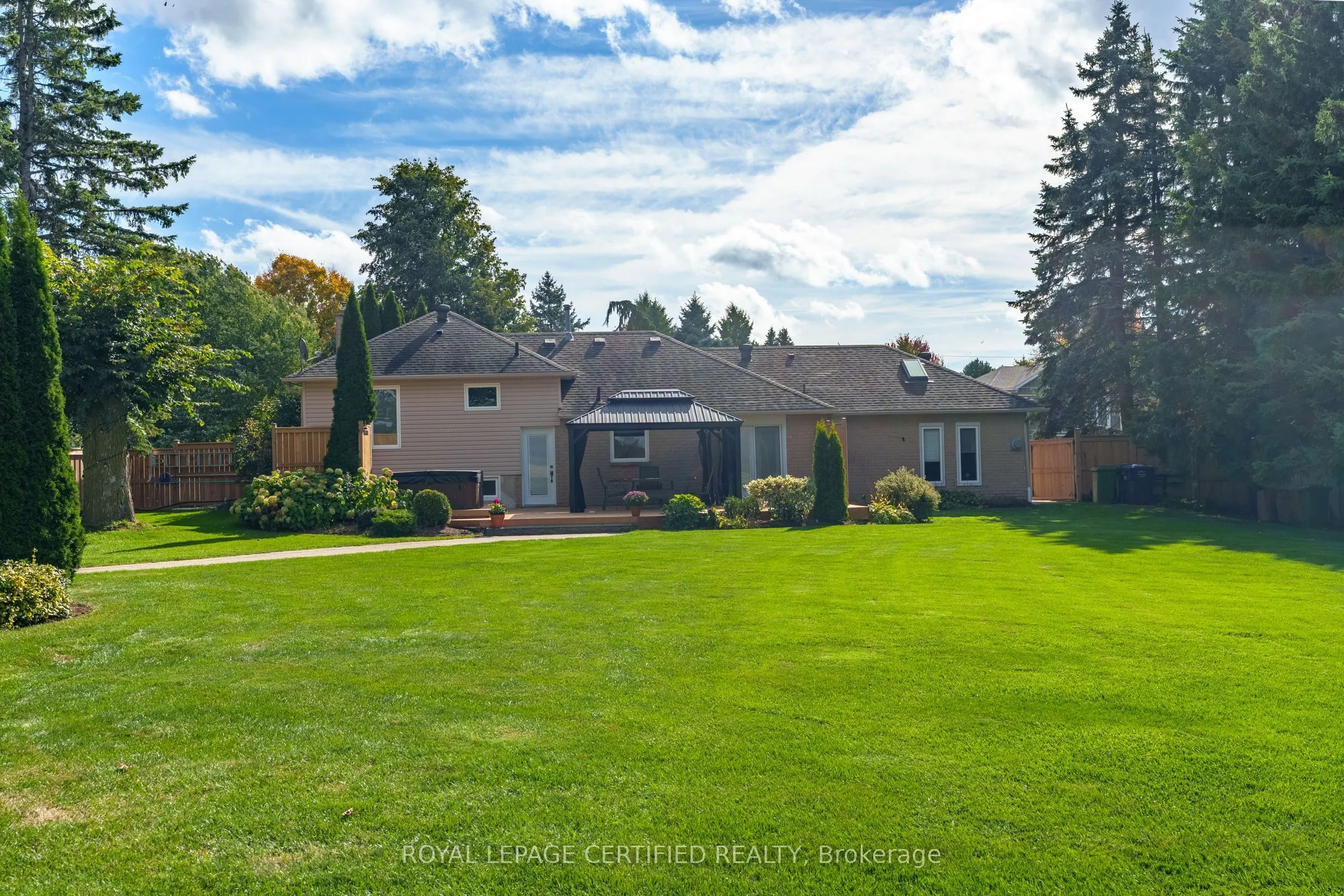 12 Kevinwood Drive