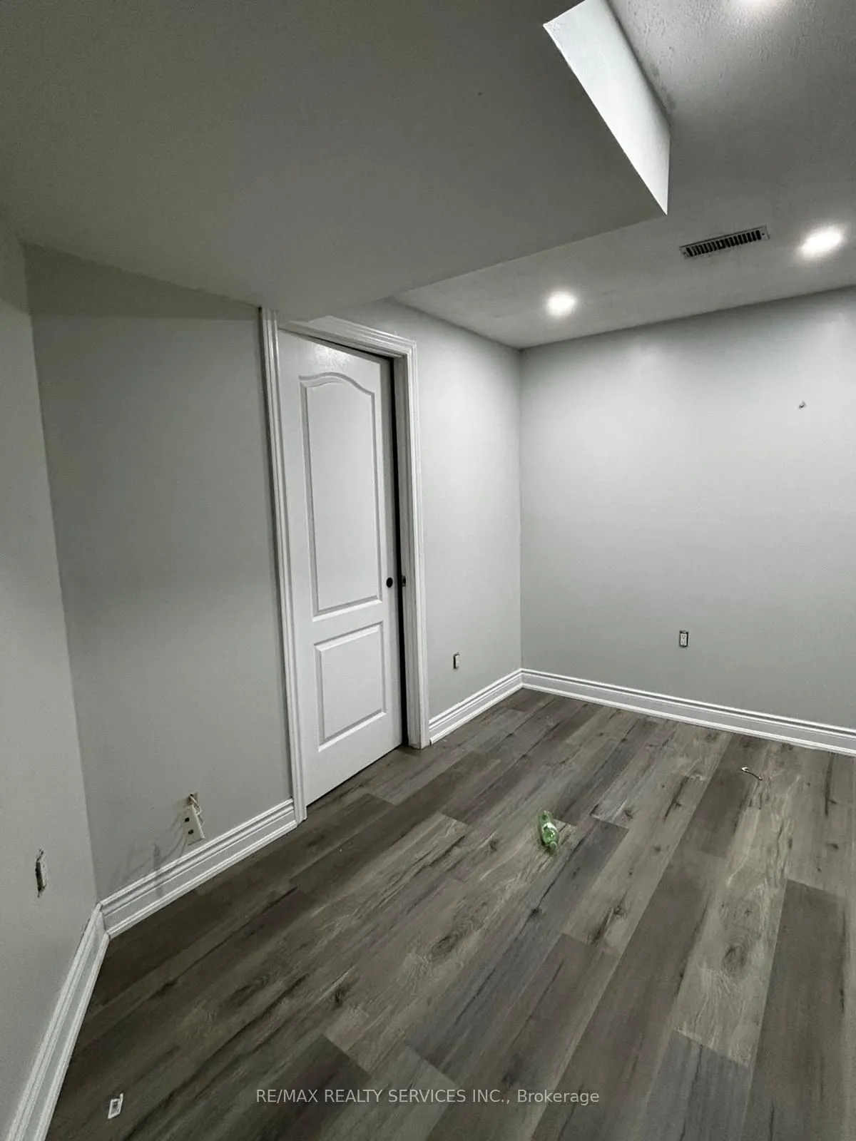 20 Whiteface Crescent