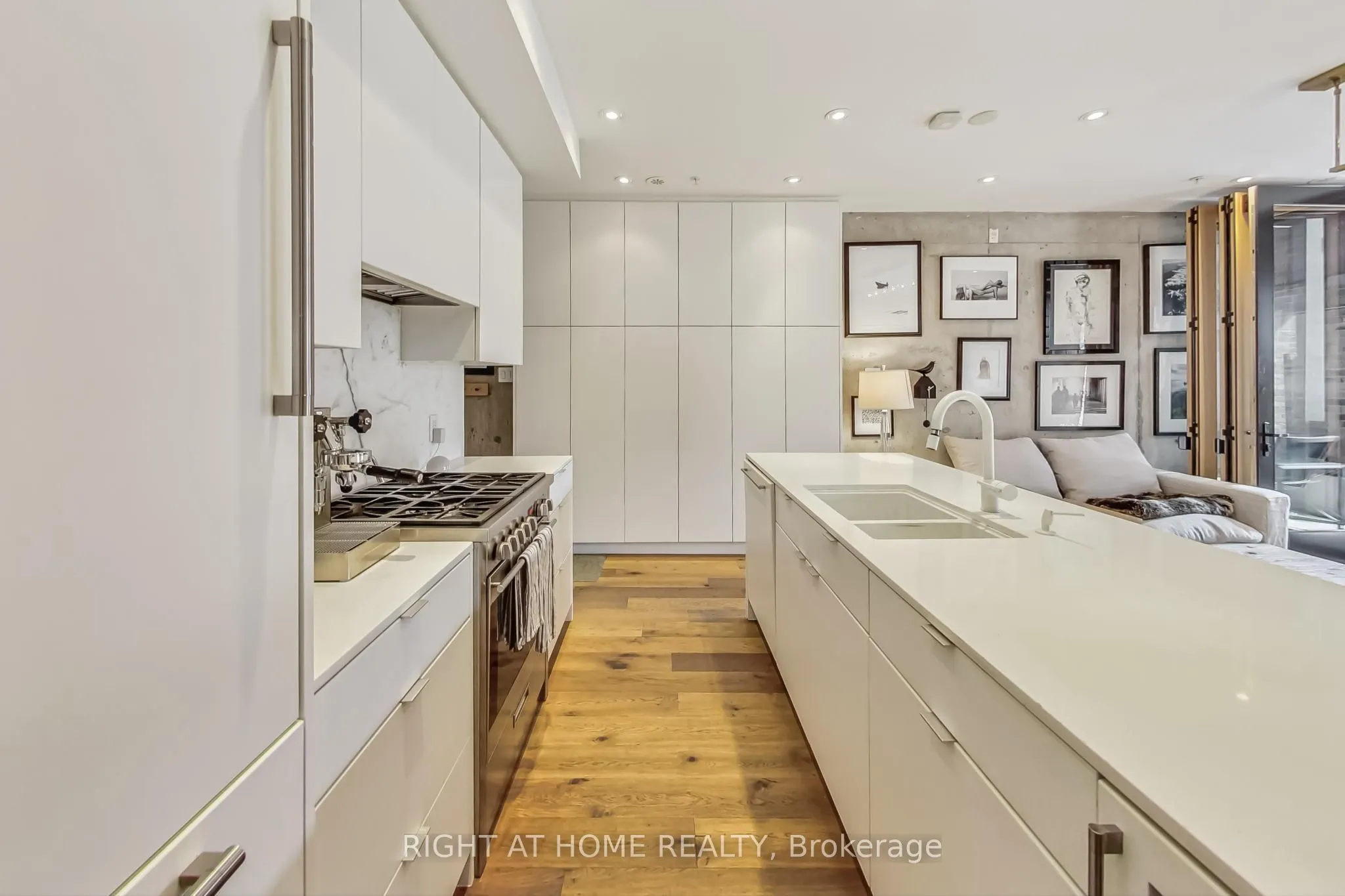 40 Westmoreland Avenue, #10