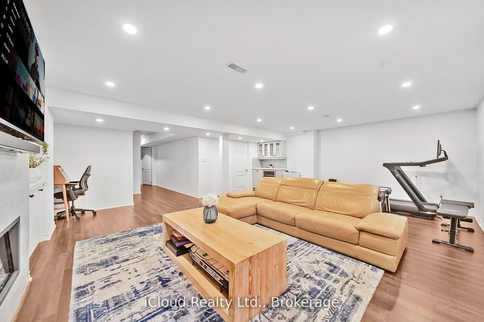 3327 Erasmum Street