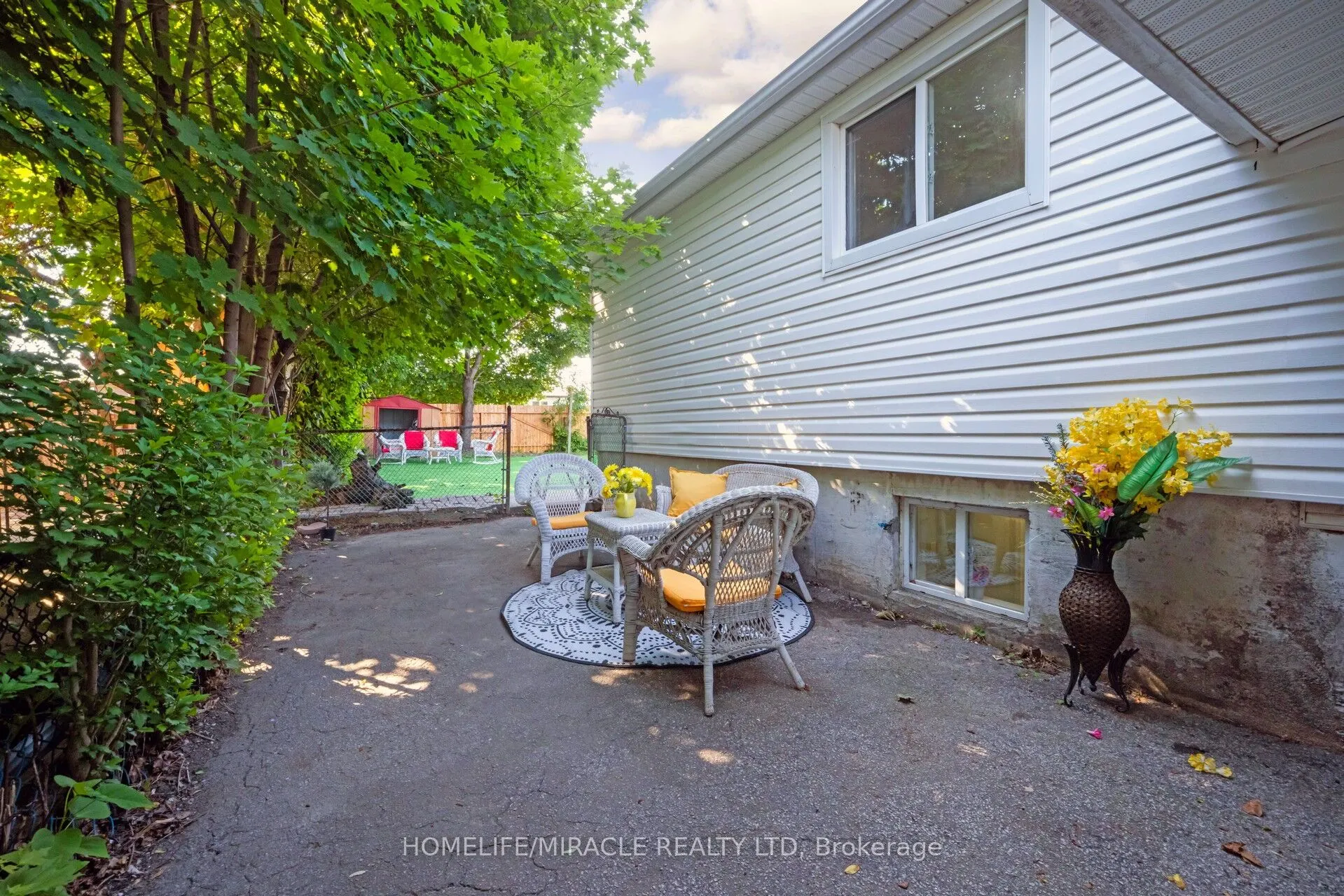 3777 Woodruff Crescent