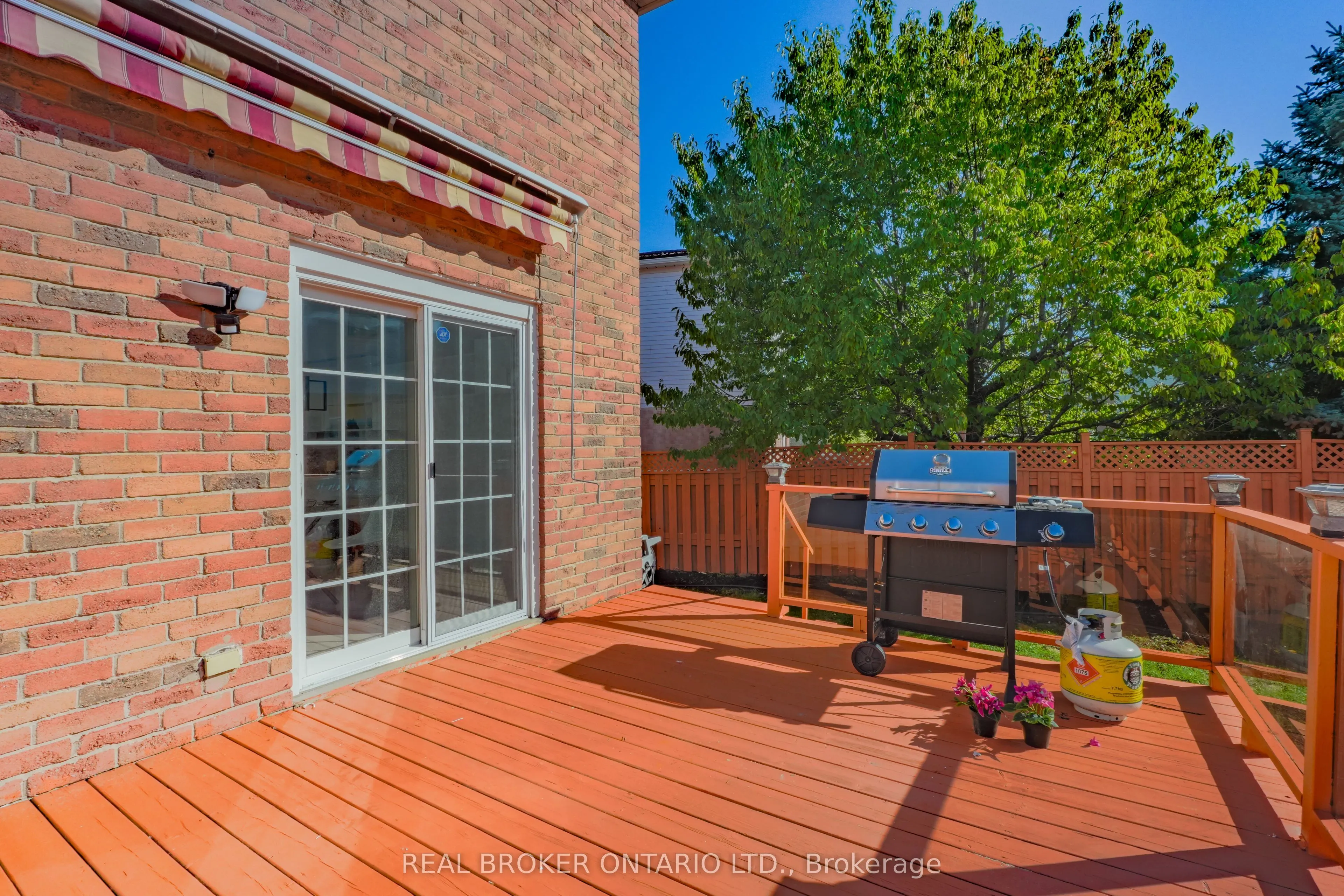 4326 Waterford Crescent