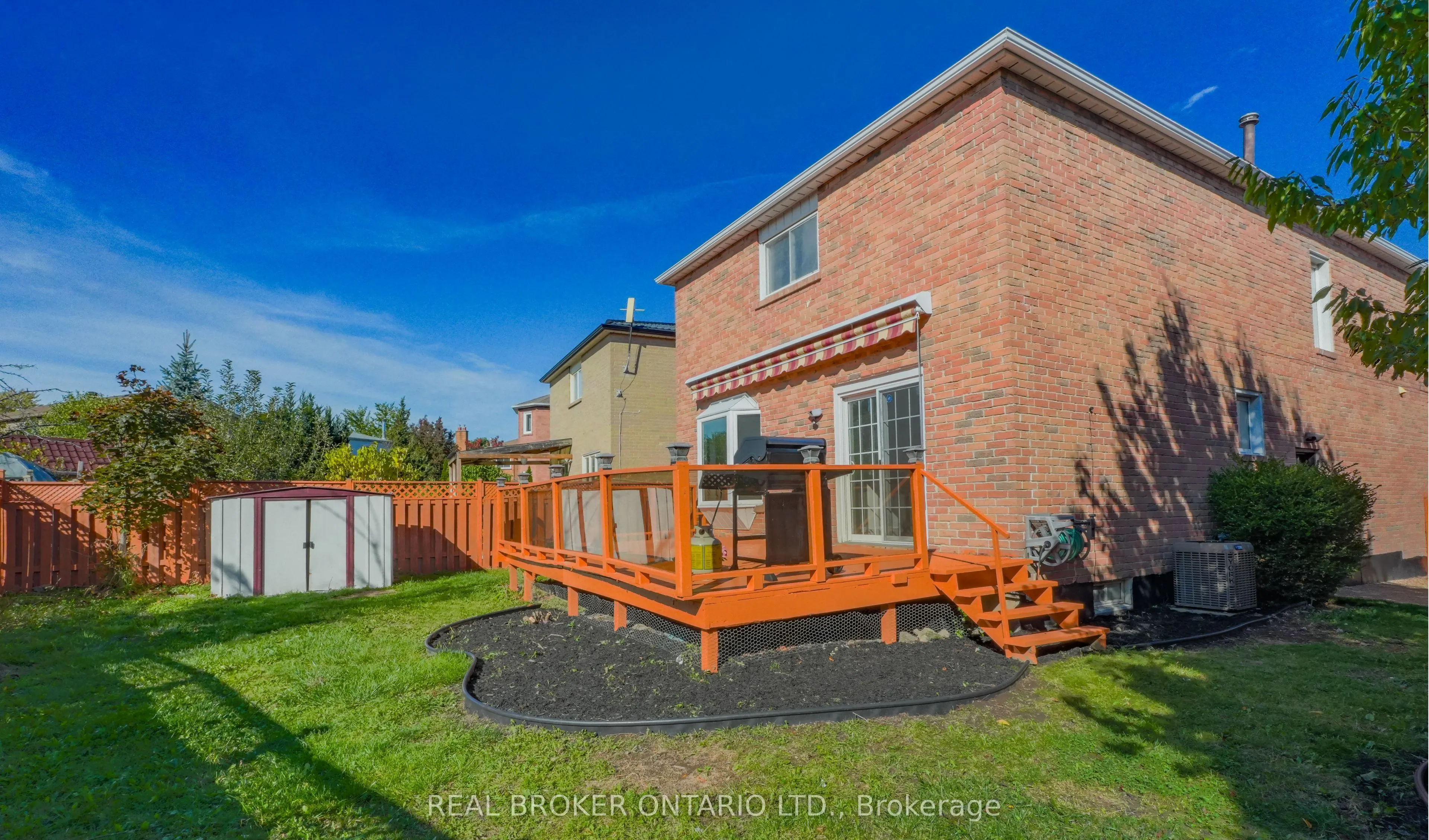 4326 Waterford Crescent