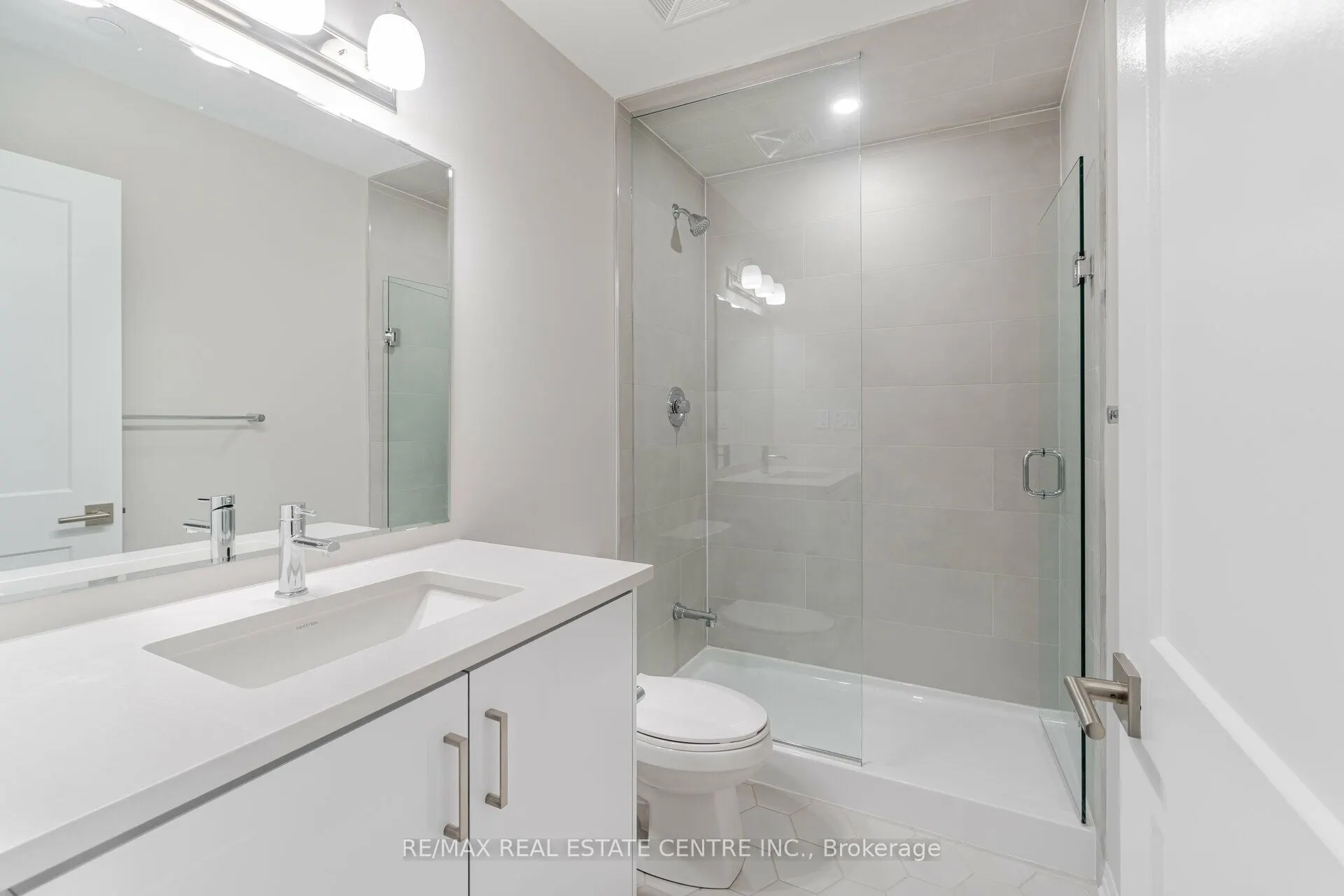 3265 Carding Mill Trail, #204