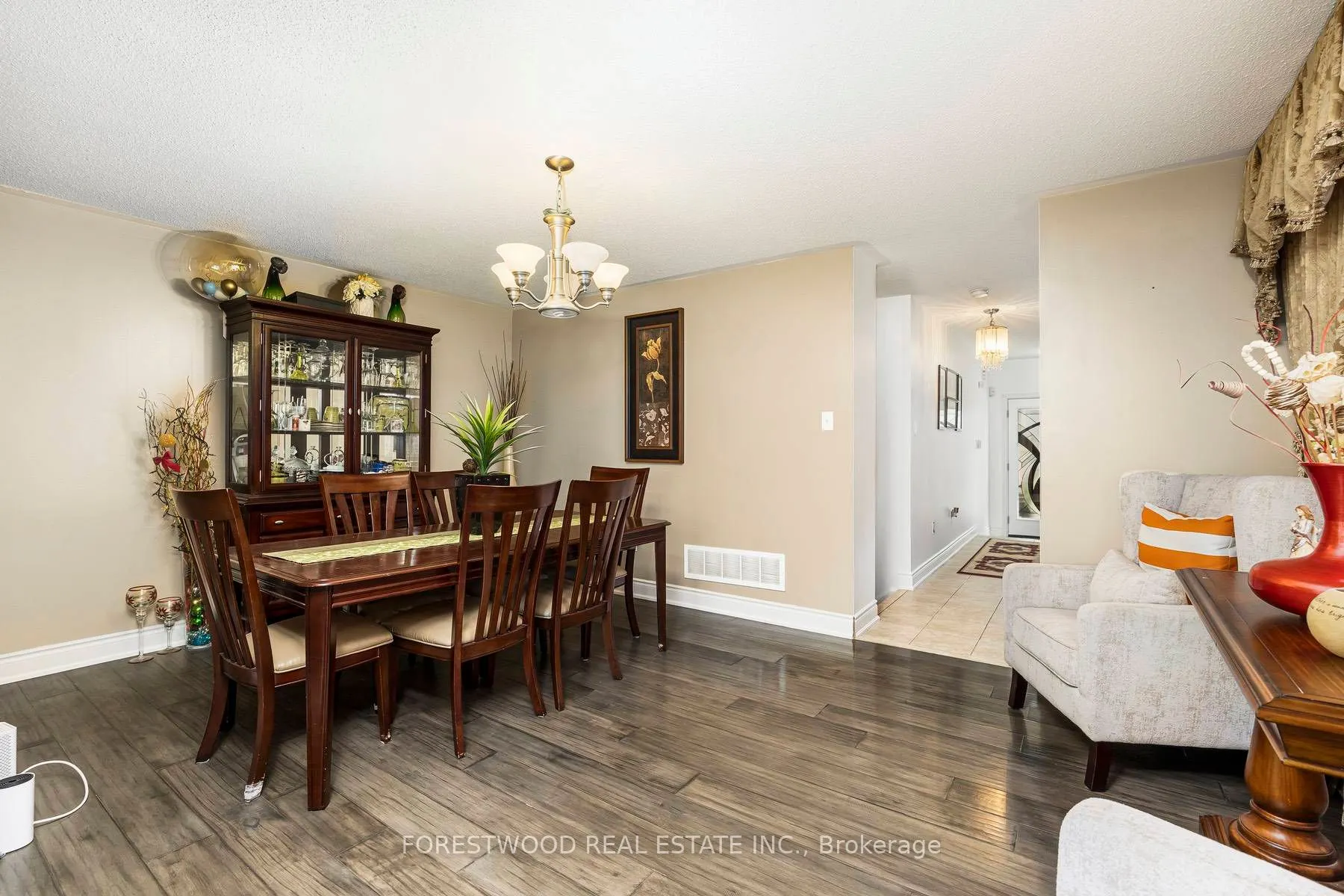 28 Sugarberry Drive
