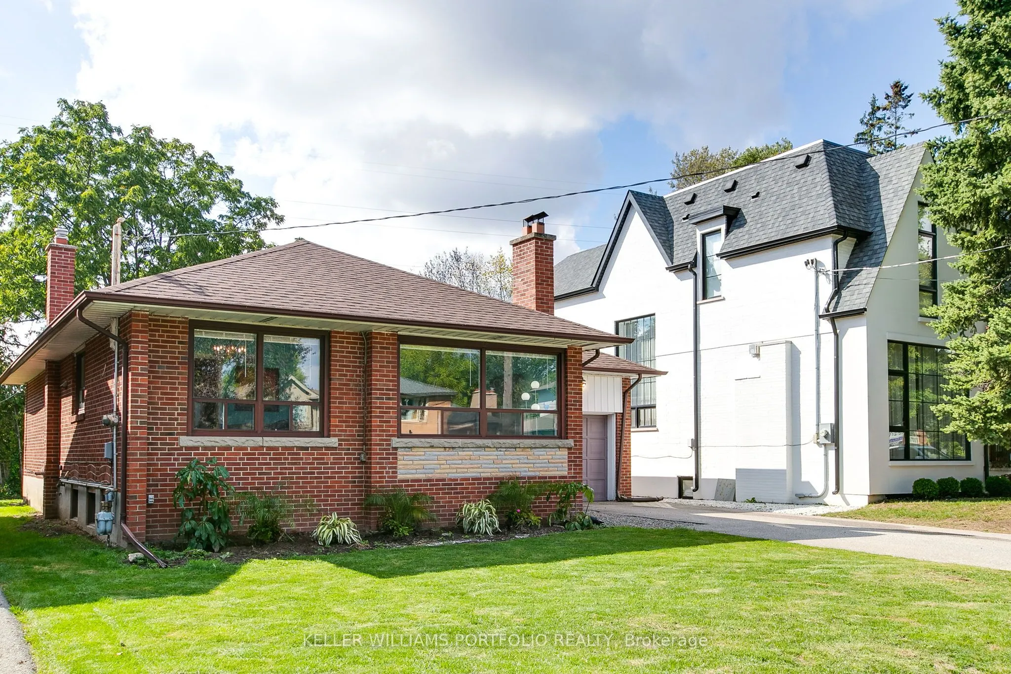 106 Botfield Avenue