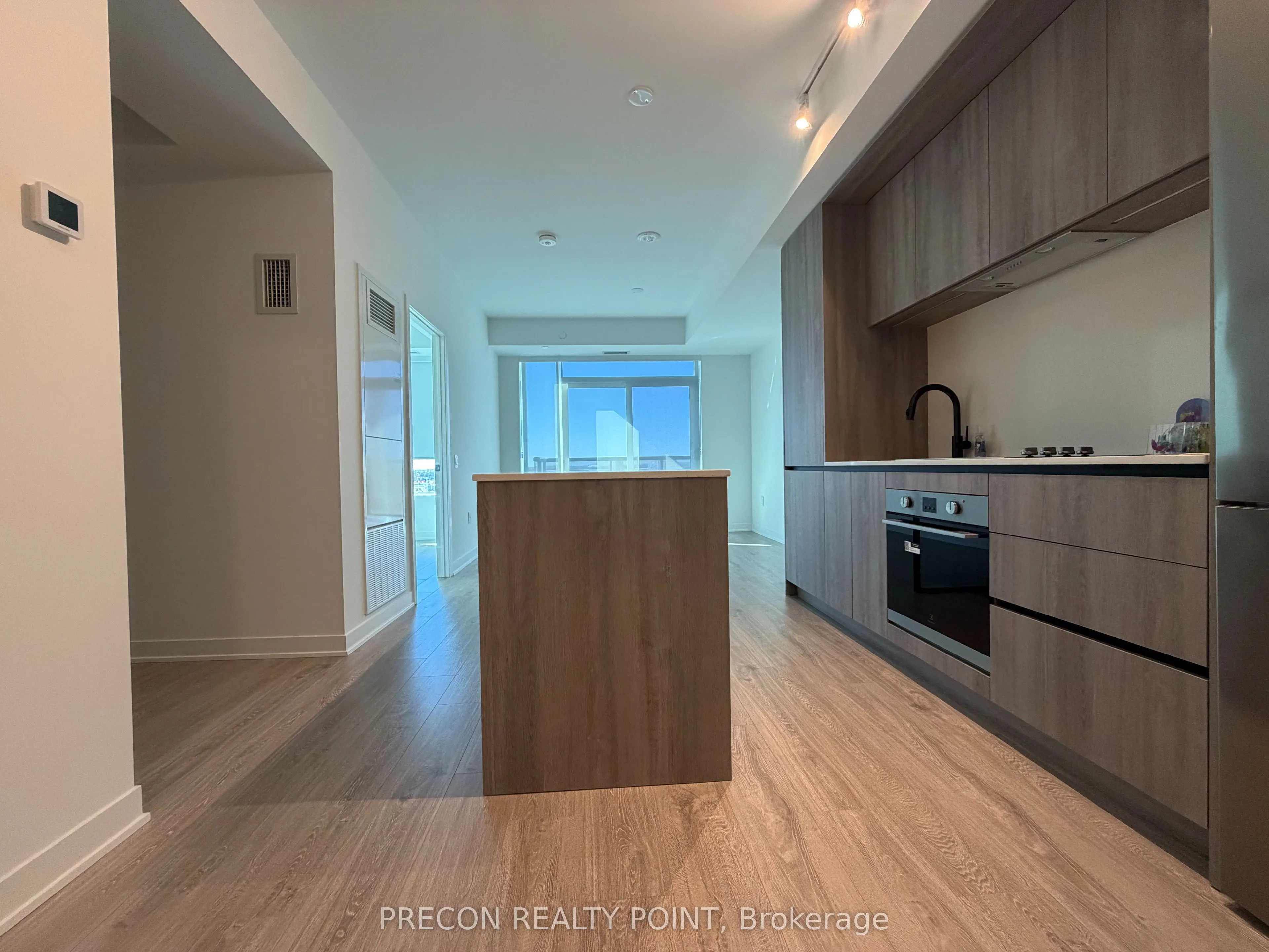 2495 Eglinton Avenue W, #1105