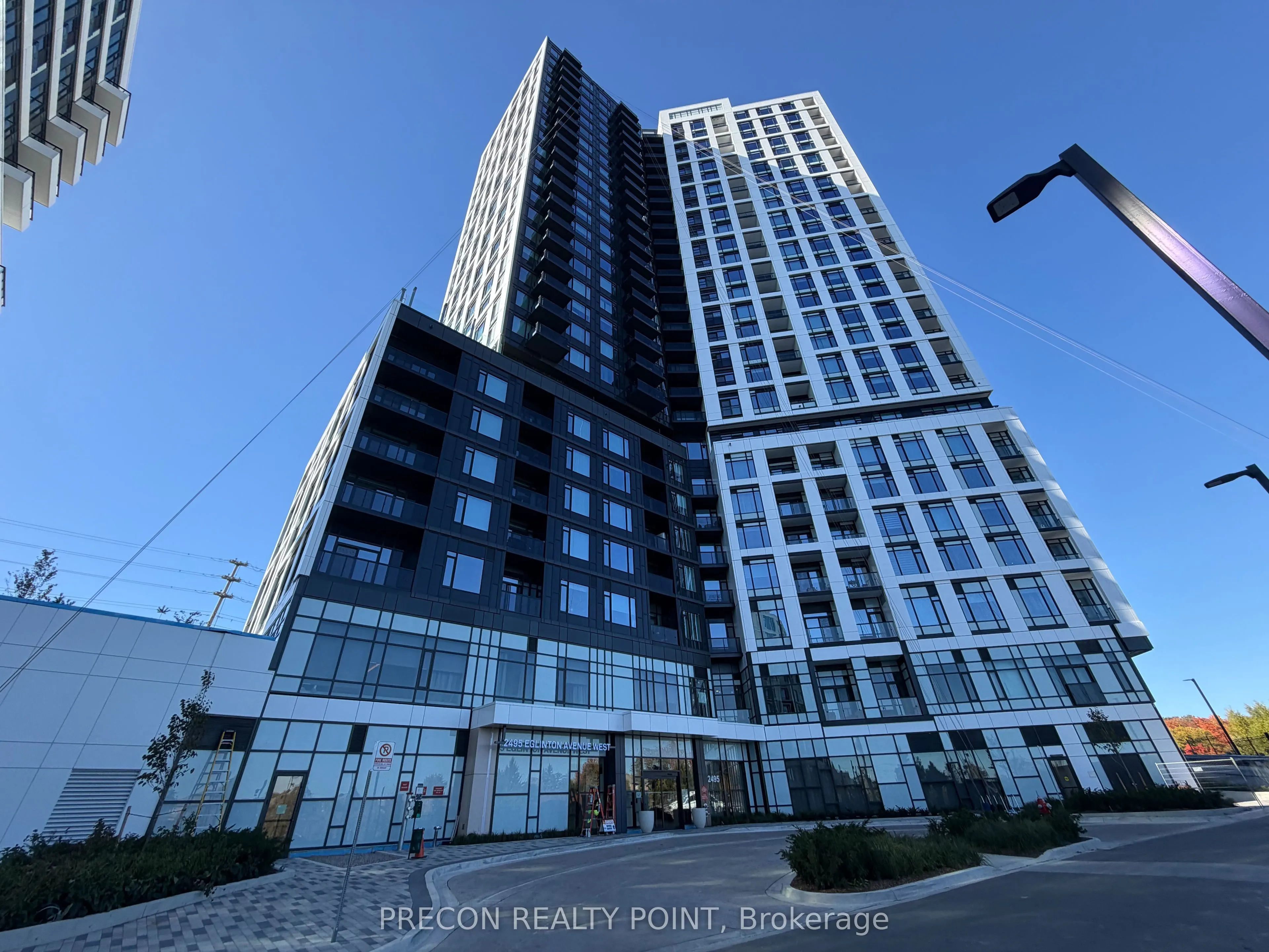 2495 Eglinton Avenue W, #1105