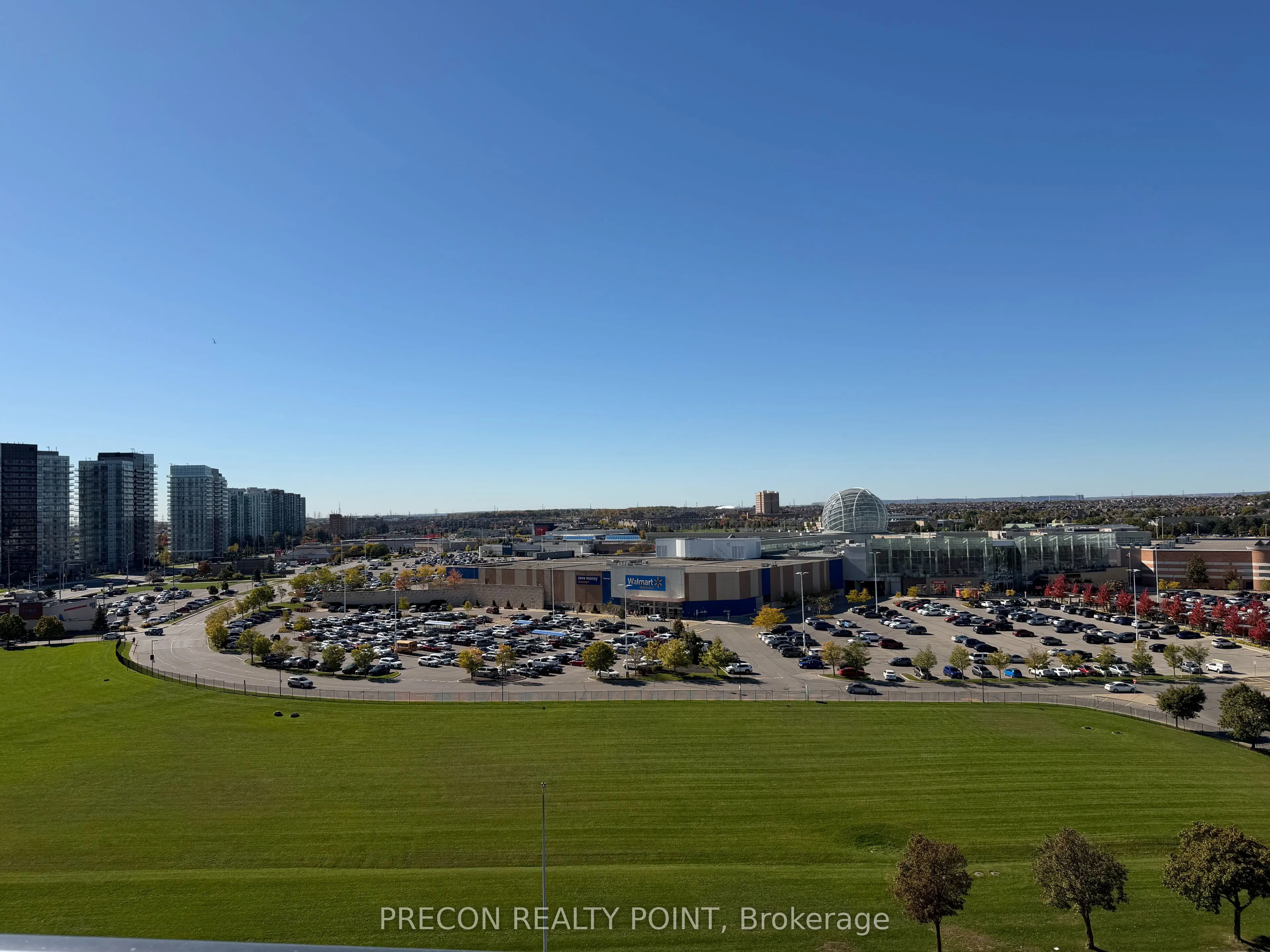 2495 Eglinton Avenue W, #1105